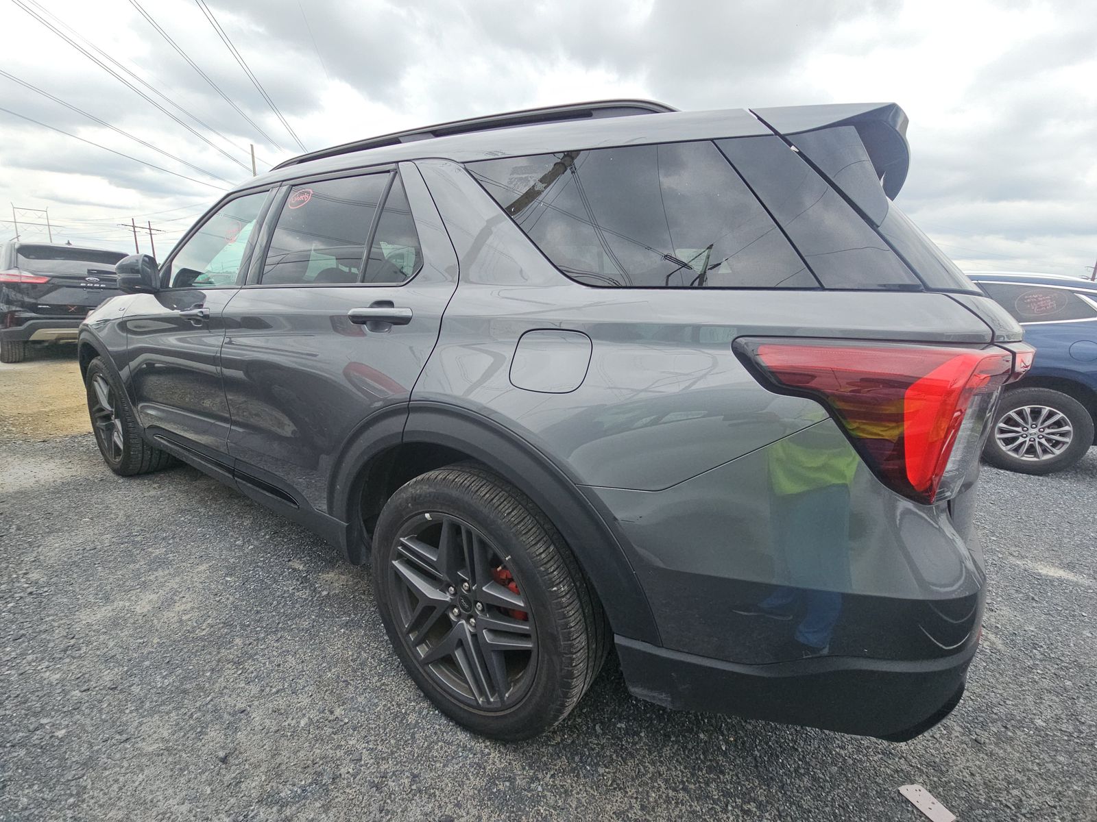 FORD EXPLORER - 7