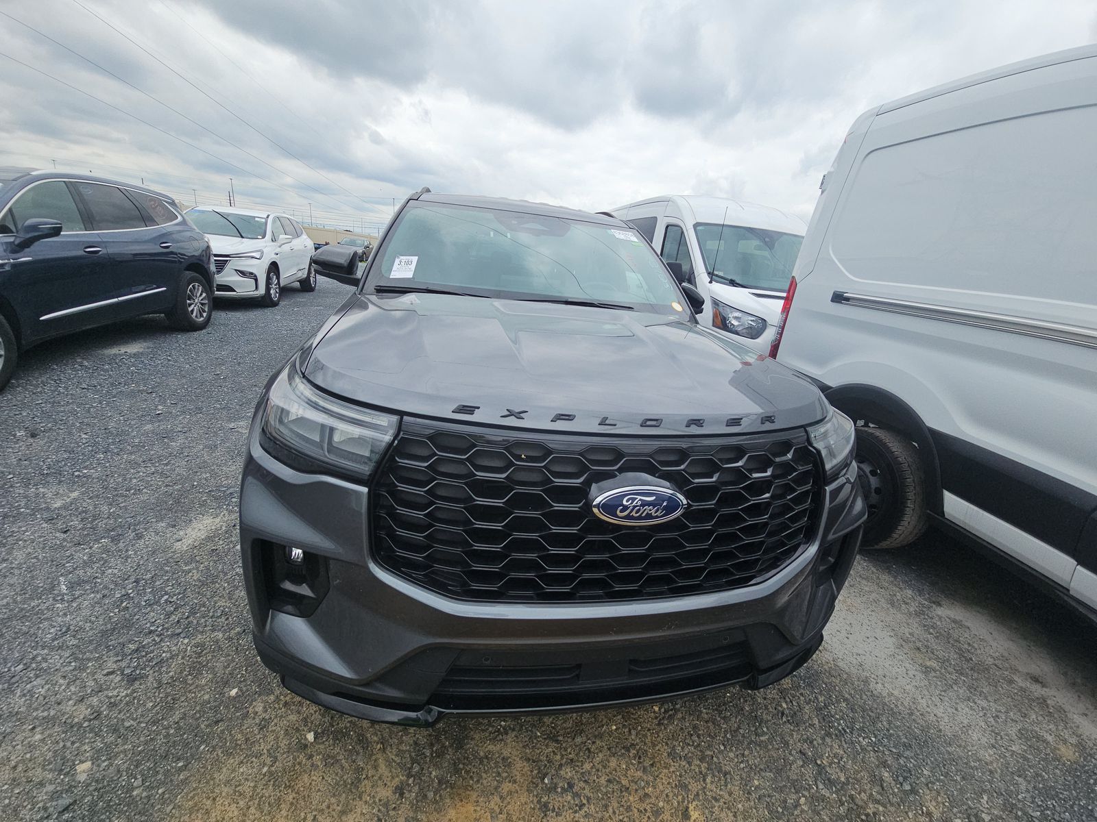 FORD EXPLORER - 3