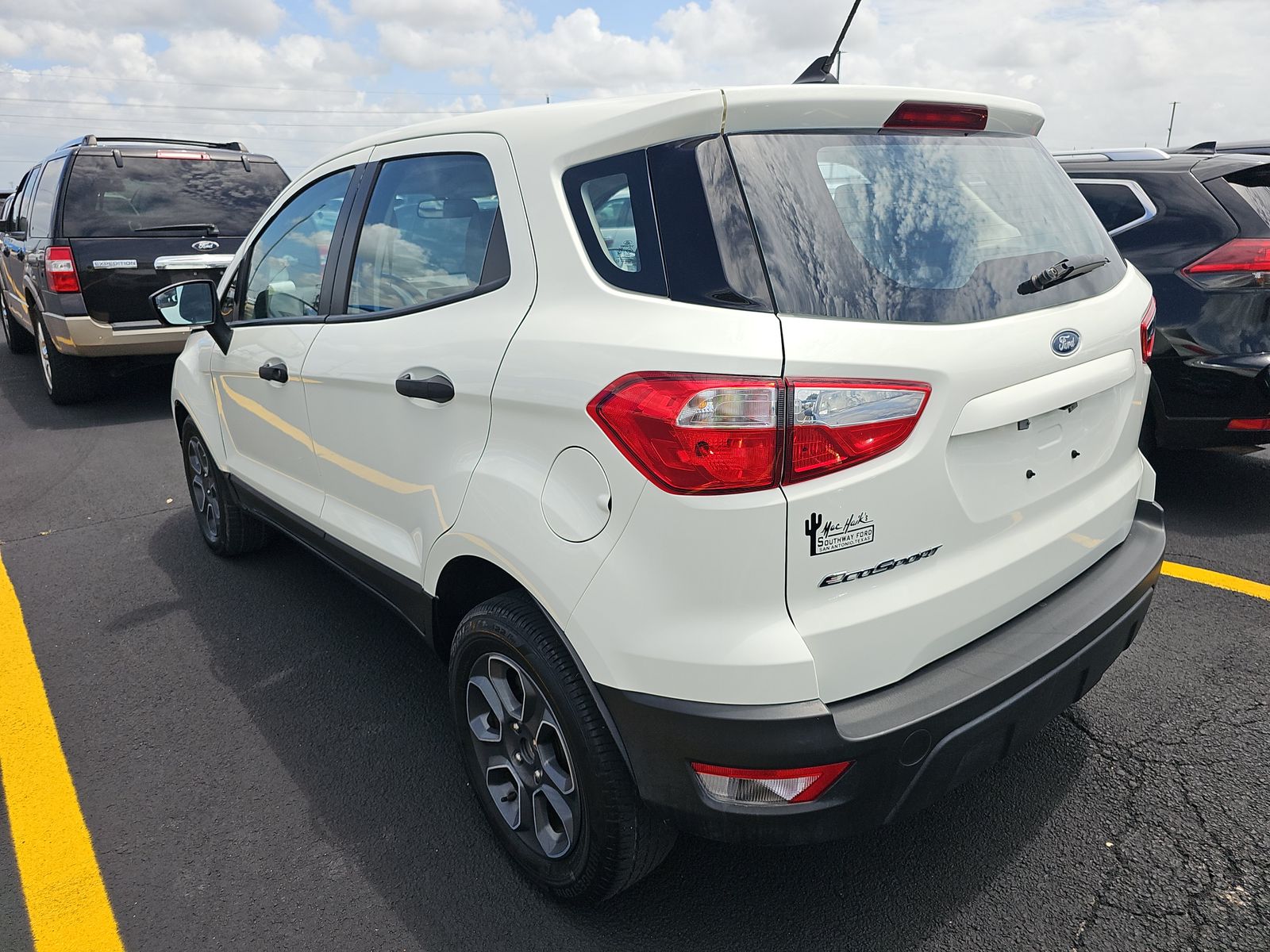 FORD ECOSPORT - 7