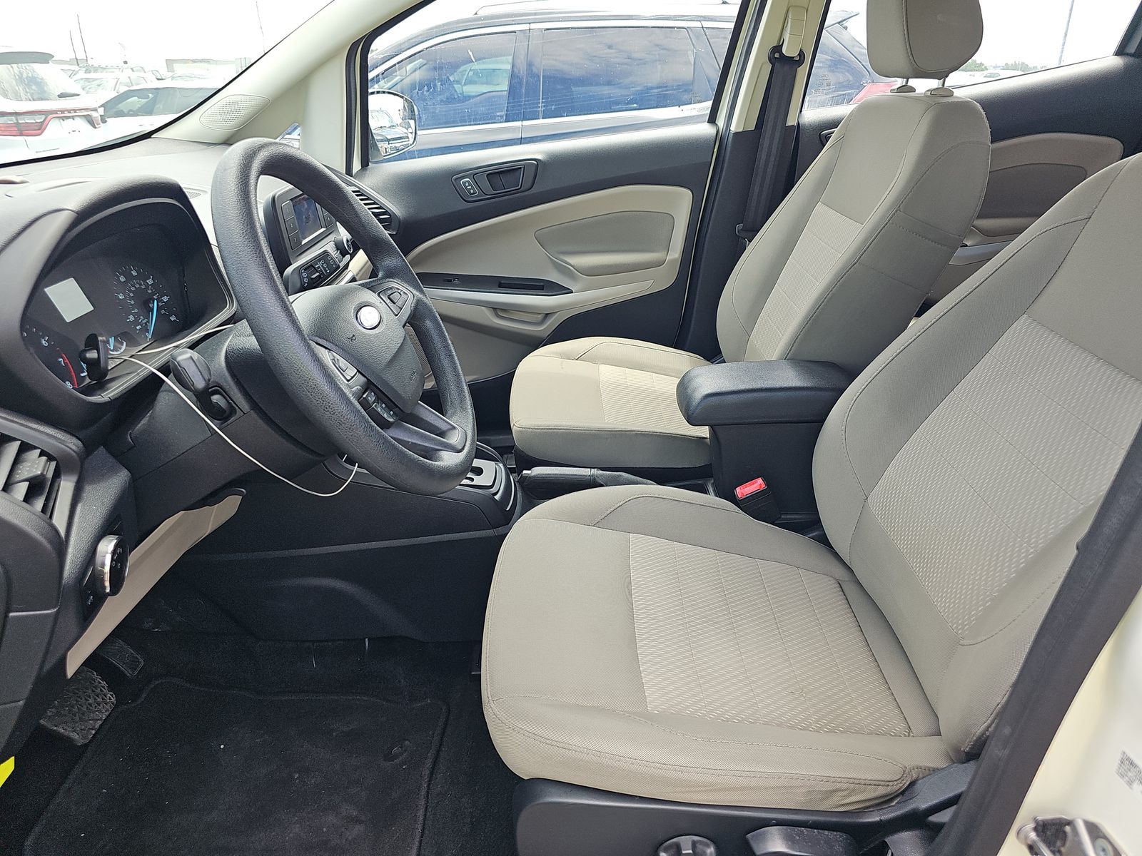 FORD ECOSPORT - 8
