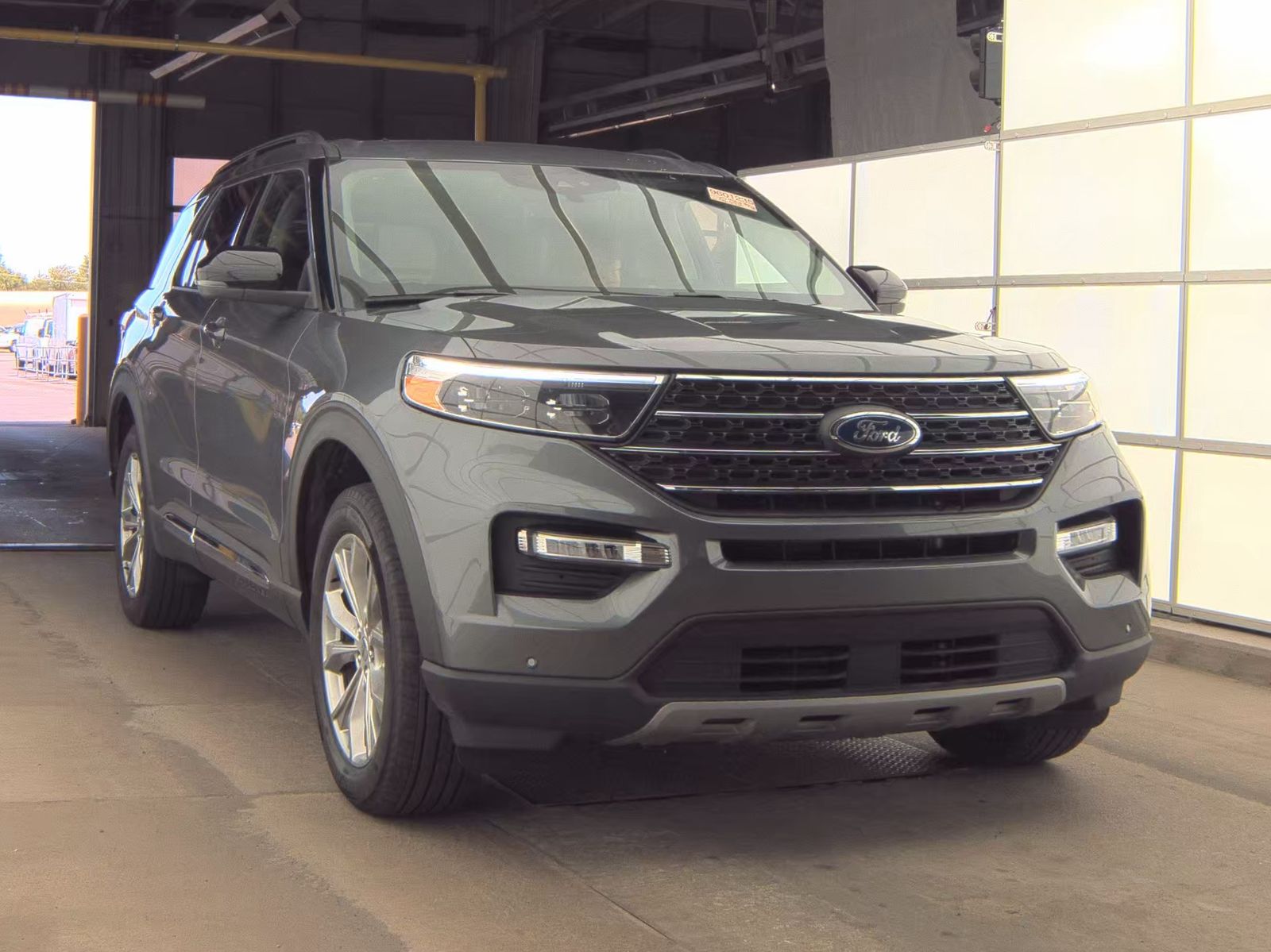 2024 Ford Explorer XLT AWD