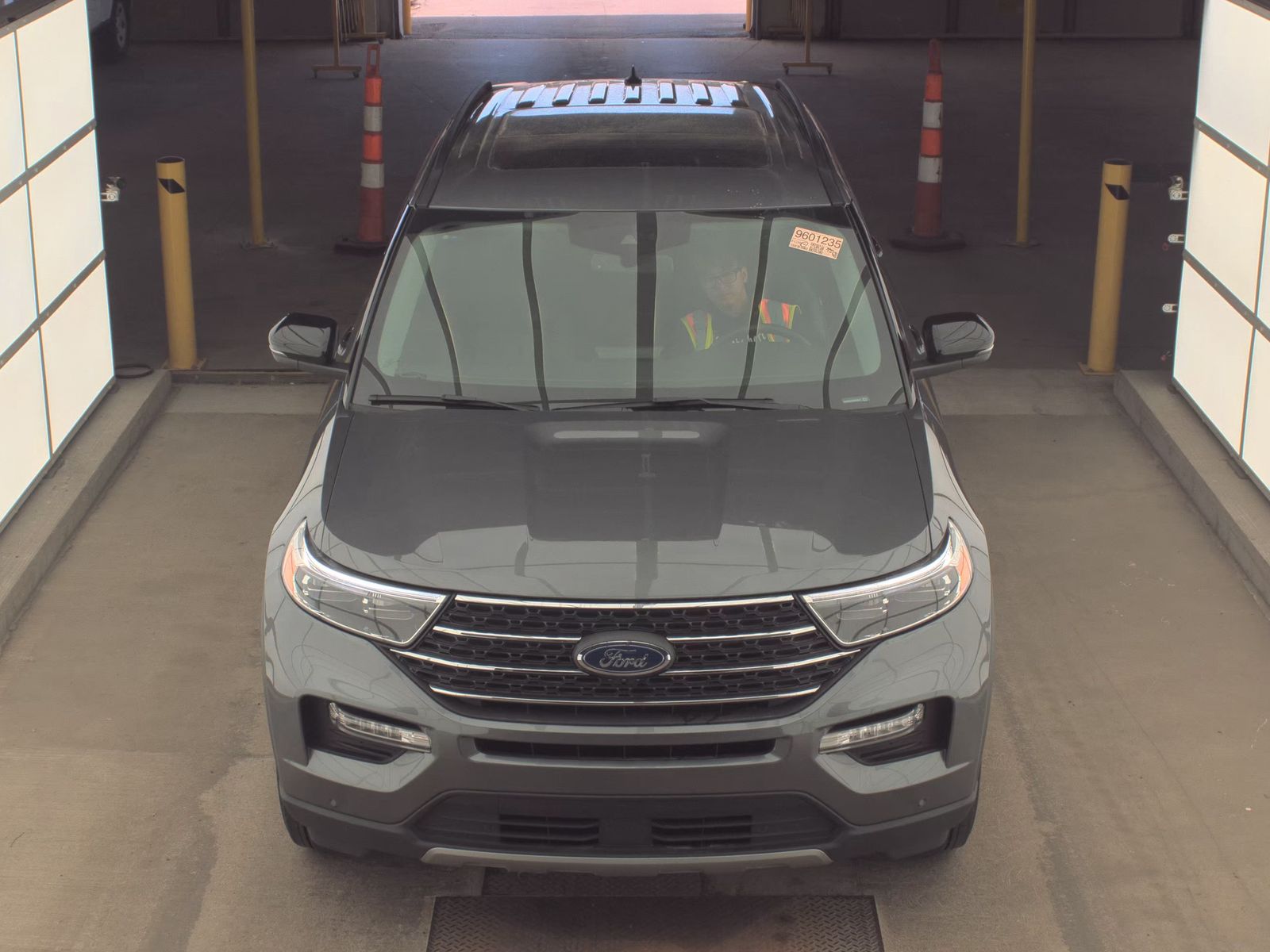 2024 Ford Explorer XLT AWD