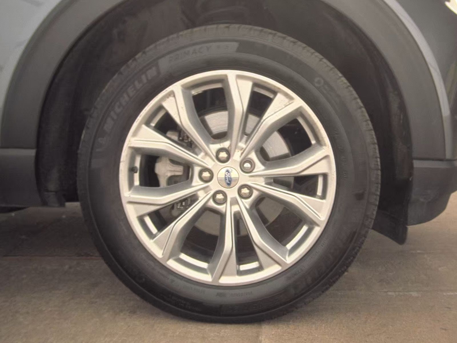 2024 Ford Explorer XLT AWD