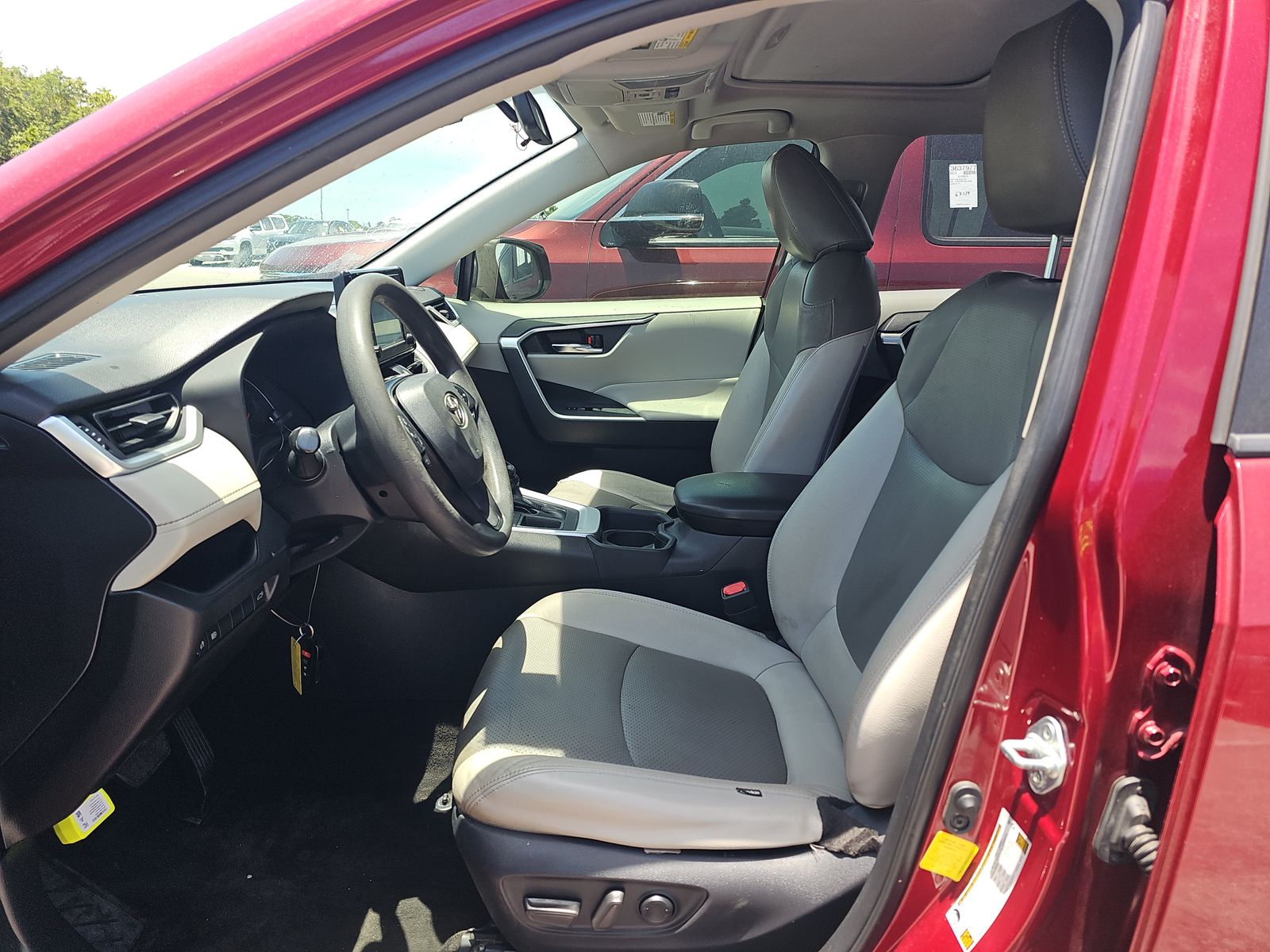 2019 Toyota RAV4 XLE FWD