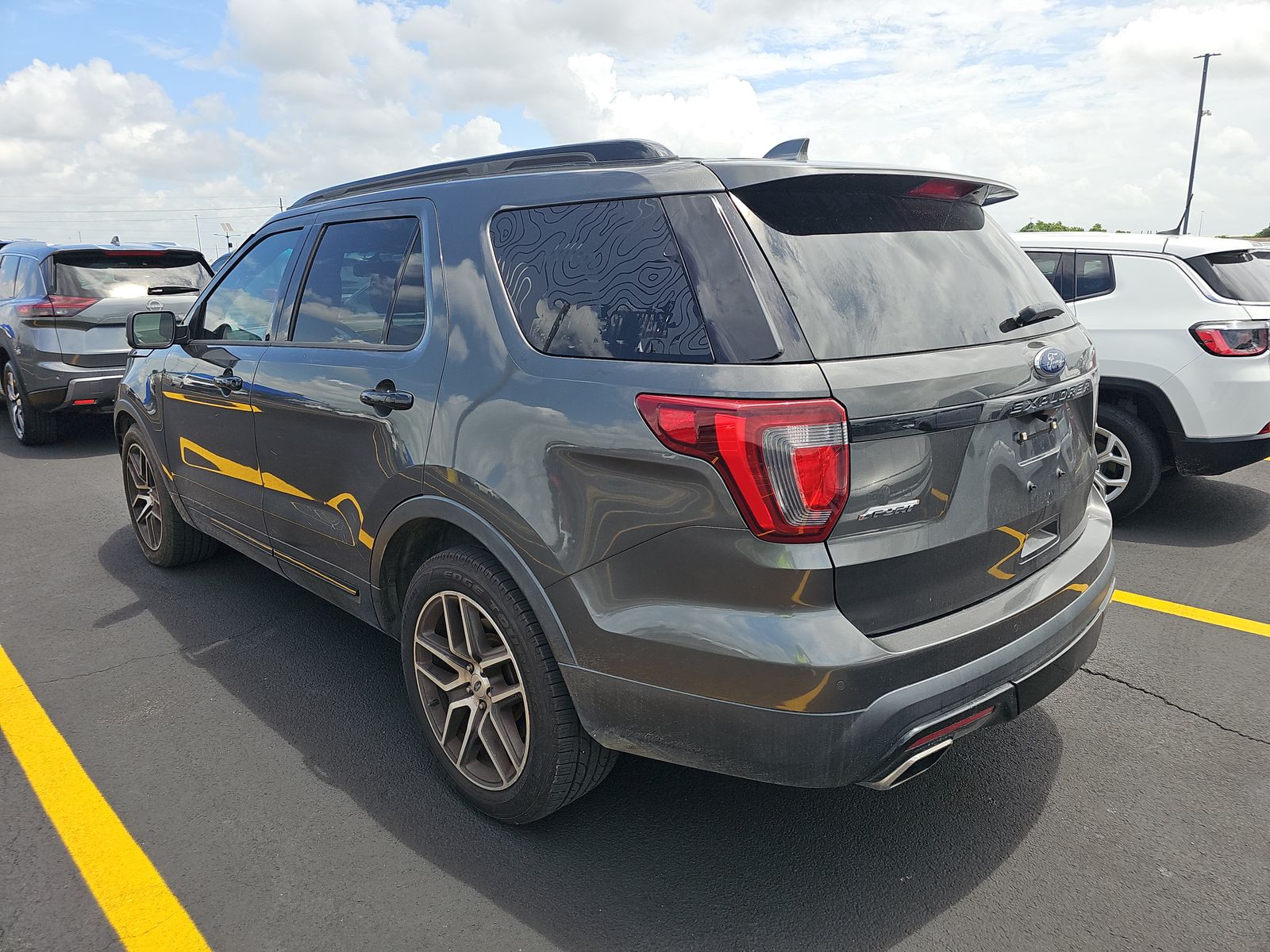 FORD EXPLORER - 7