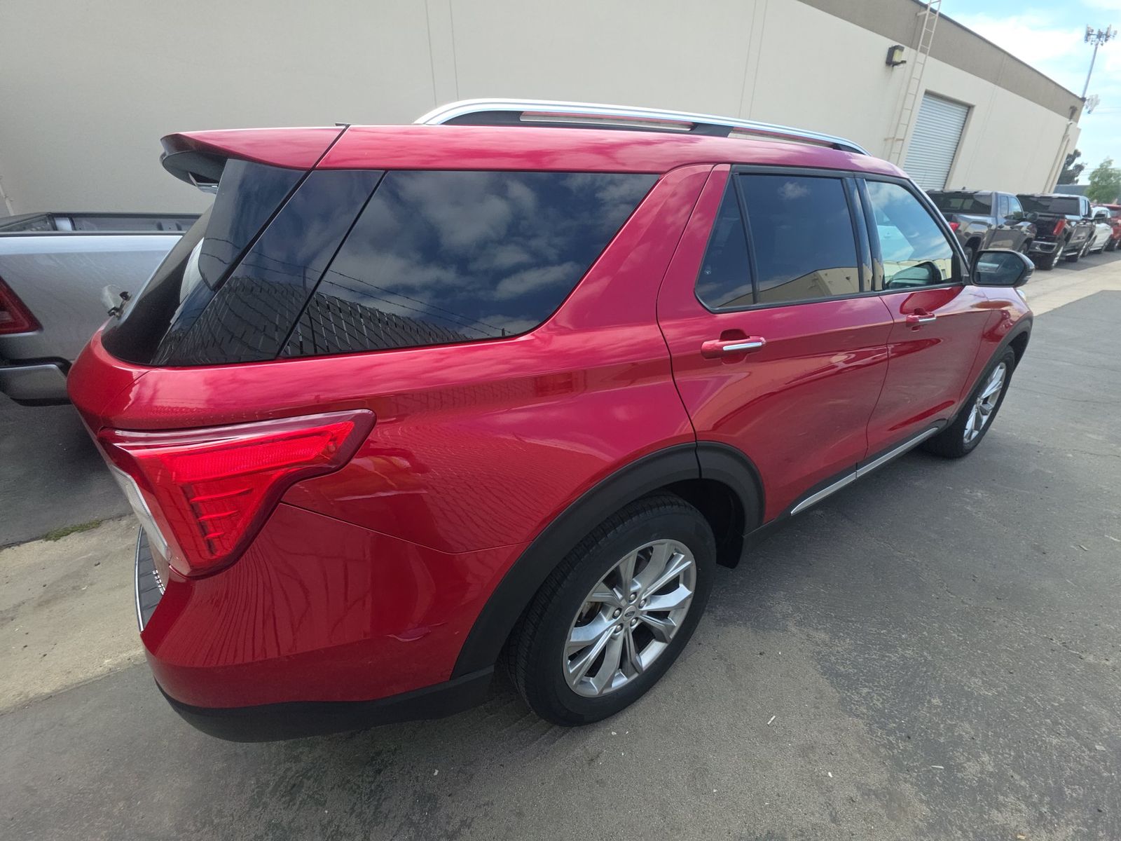 FORD EXPLORER - 5