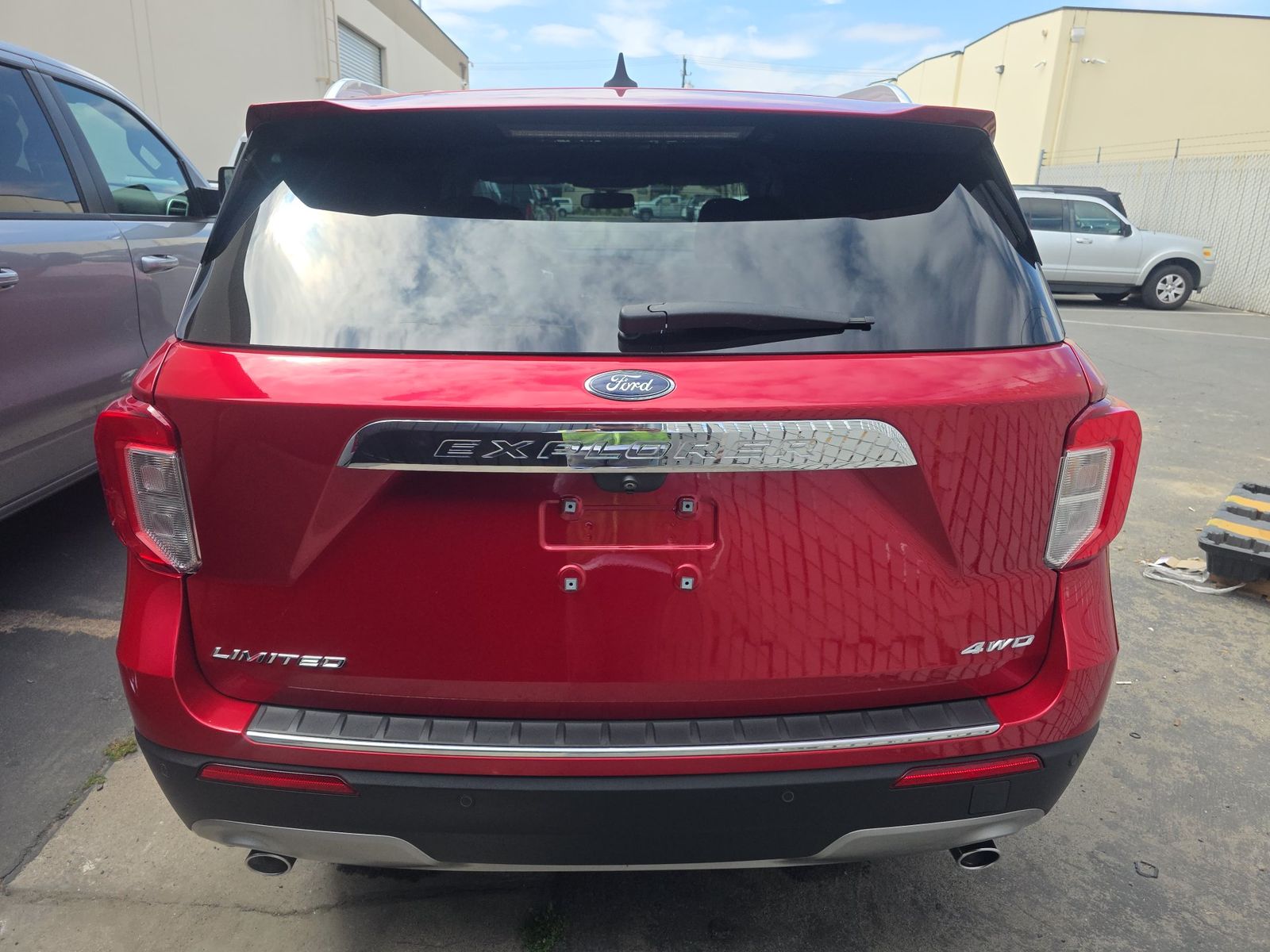 FORD EXPLORER - 6