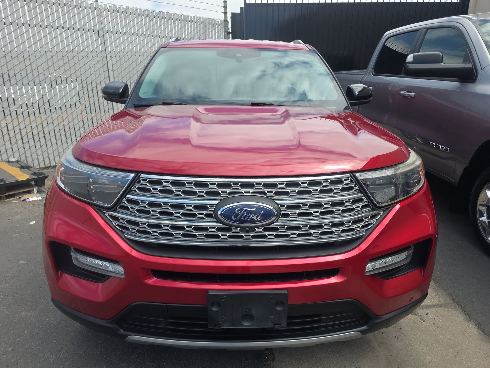 FORD EXPLORER - 3