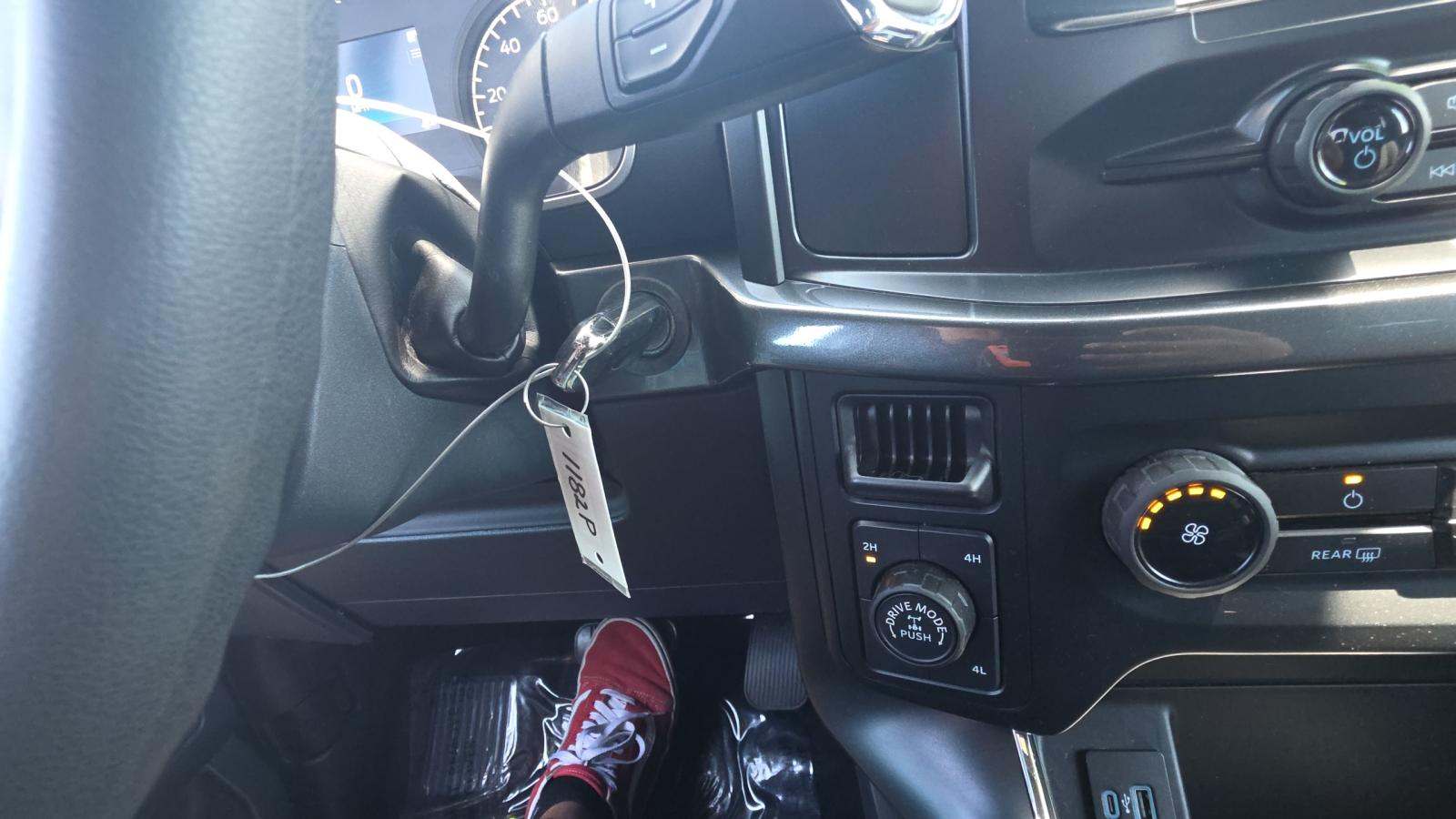 2023 Ford F-150 XL AWD