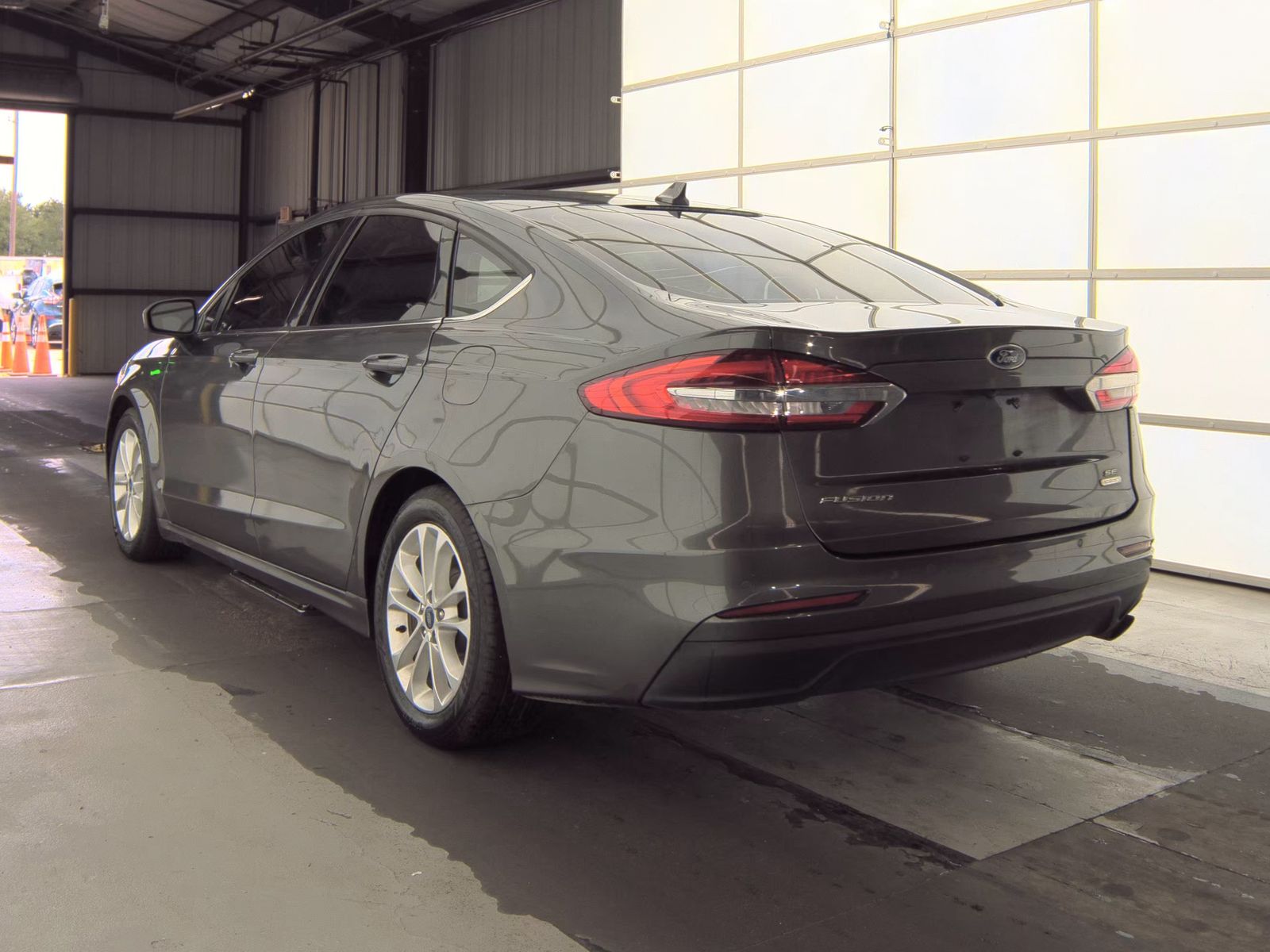 FORD FUSION - 9