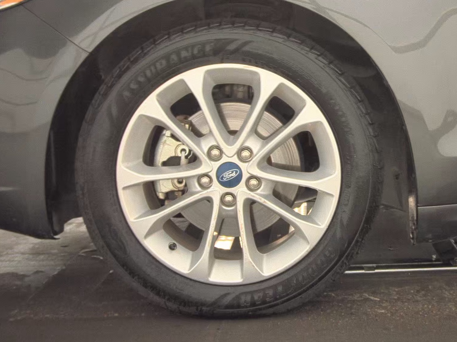 FORD FUSION - 10