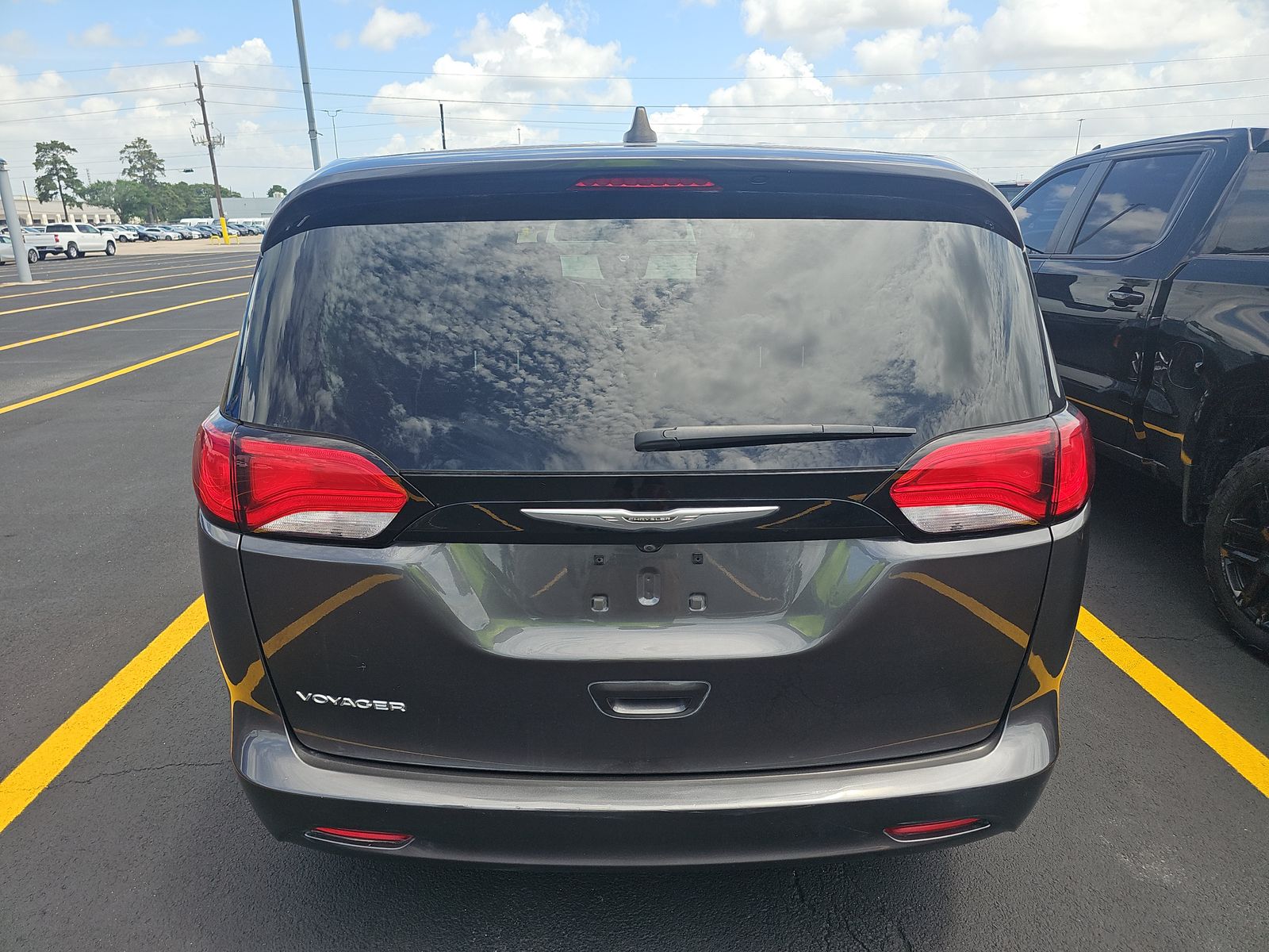 CHRYSLER VOYAGER - 6