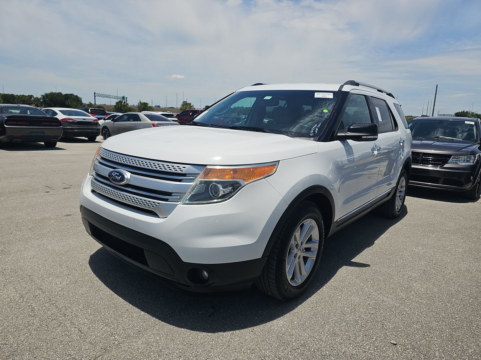 FORD EXPLORER - 1