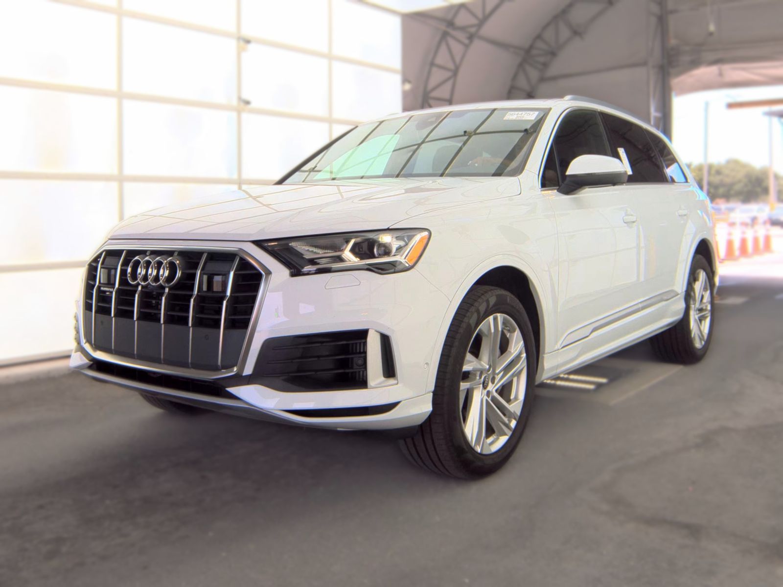 2023 Audi Q7 Premium Plus FWD