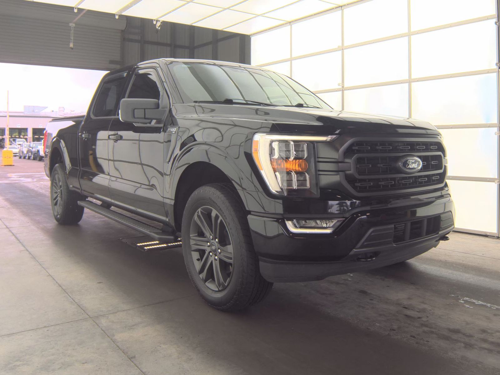 2023 Ford F-150 XLT AWD