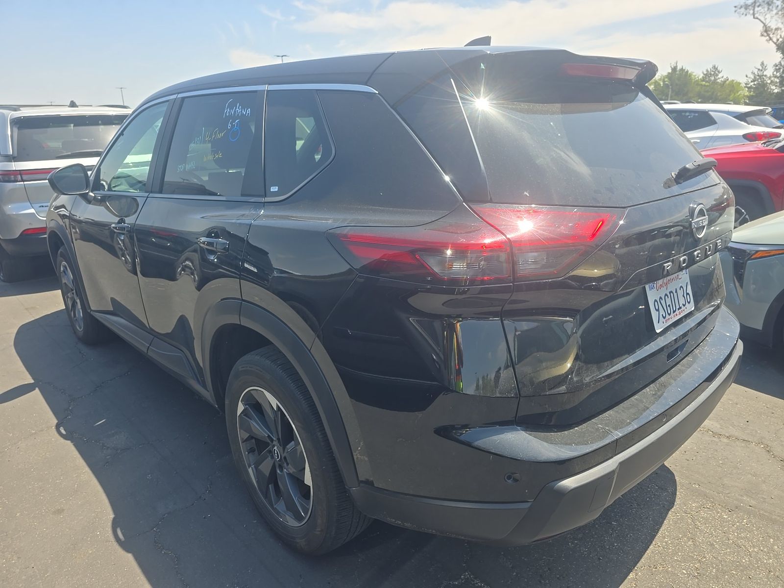 2025 Nissan Rogue SV FWD