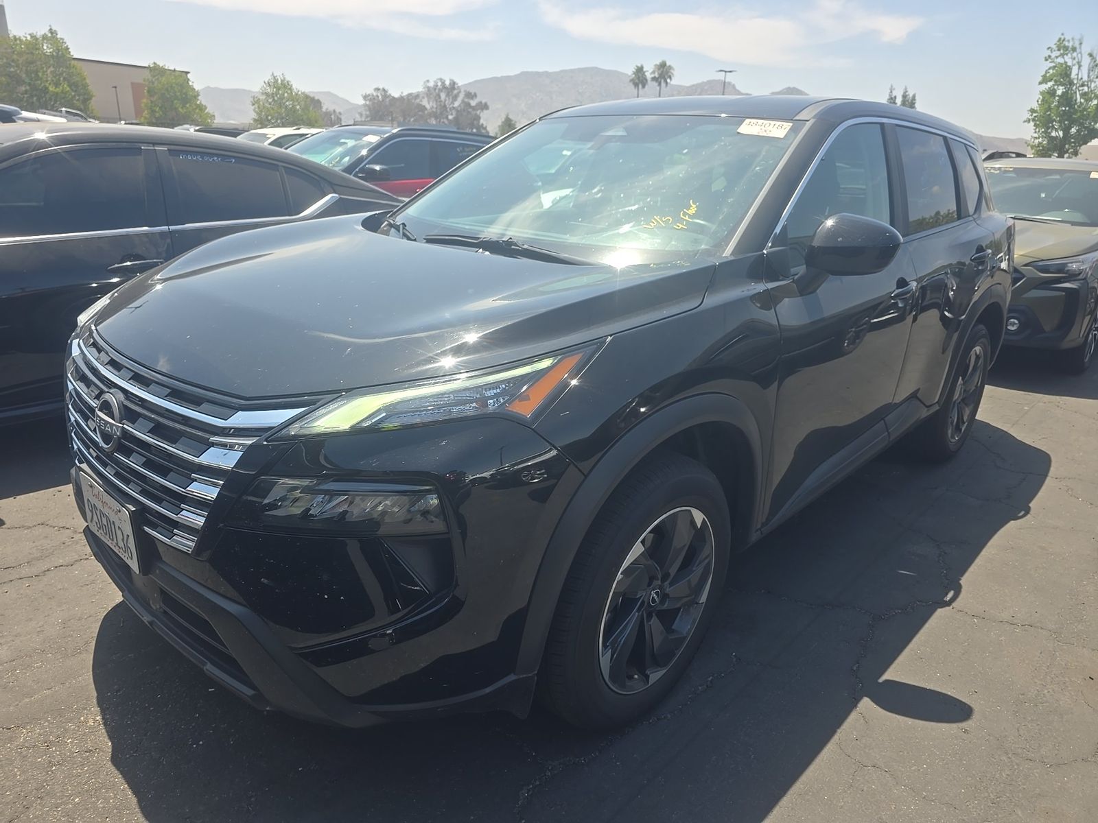 2025 Nissan Rogue SV FWD