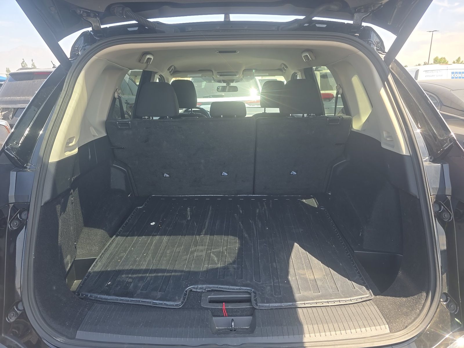 2025 Nissan Rogue SV FWD