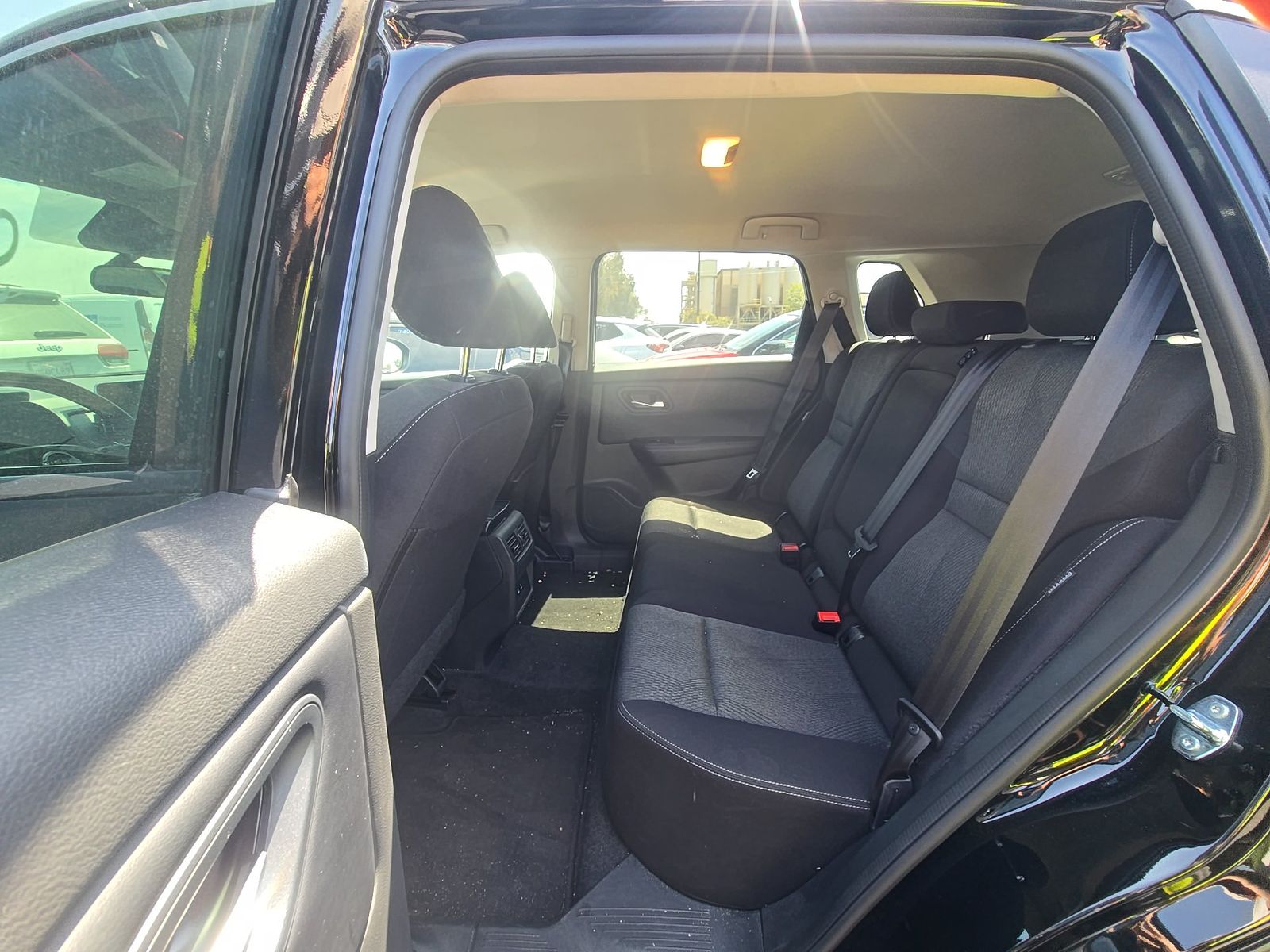 2025 Nissan Rogue SV FWD