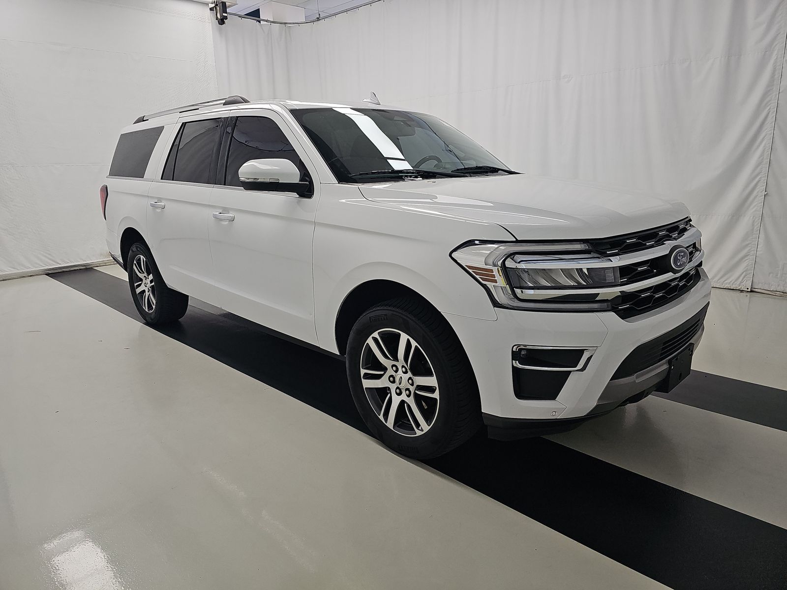 FORD EXPEDITION MAX - 4