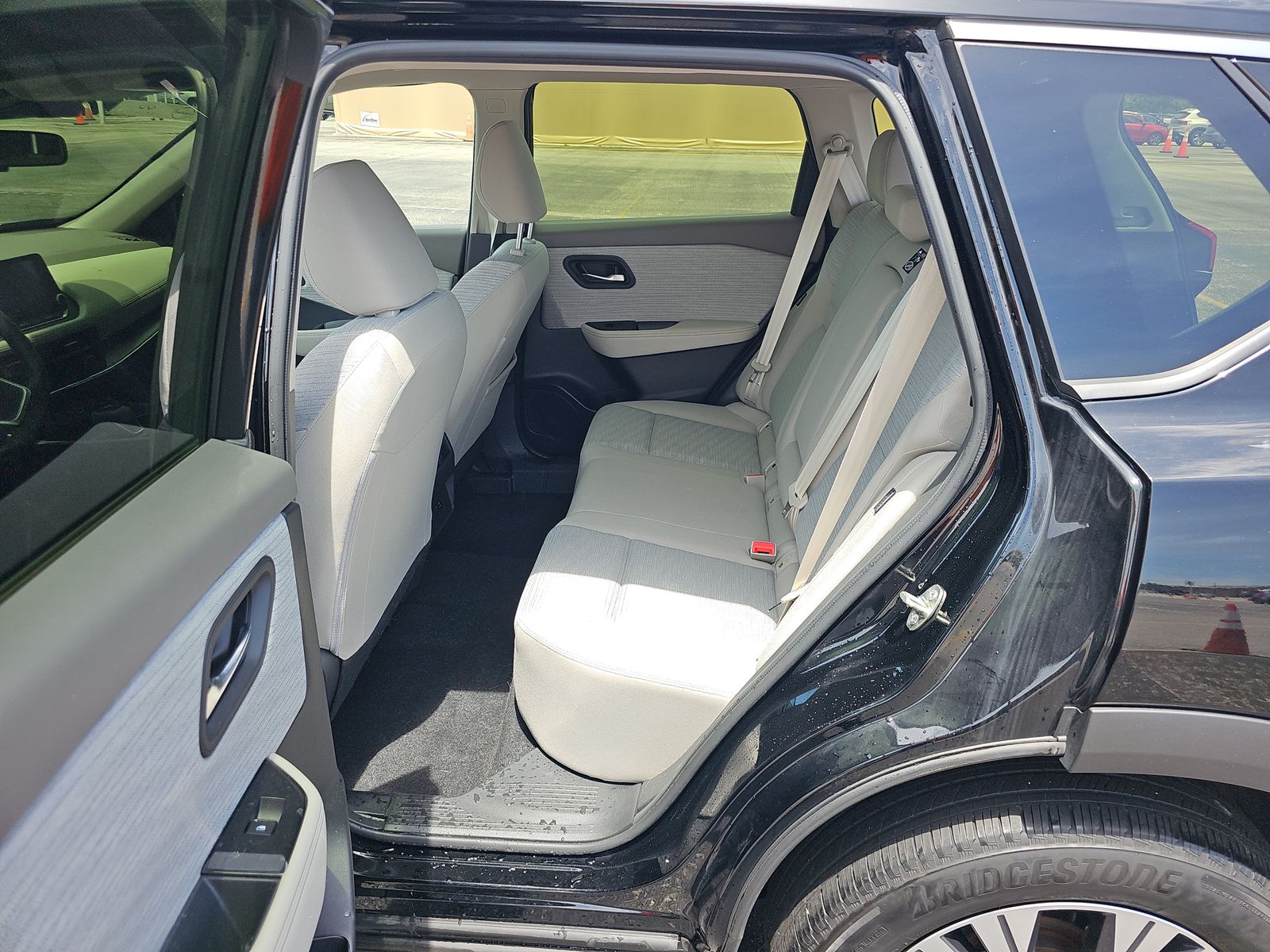 2023 Nissan Rogue SV AWD