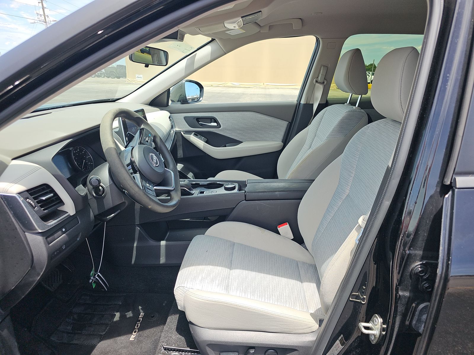 2023 Nissan Rogue SV AWD