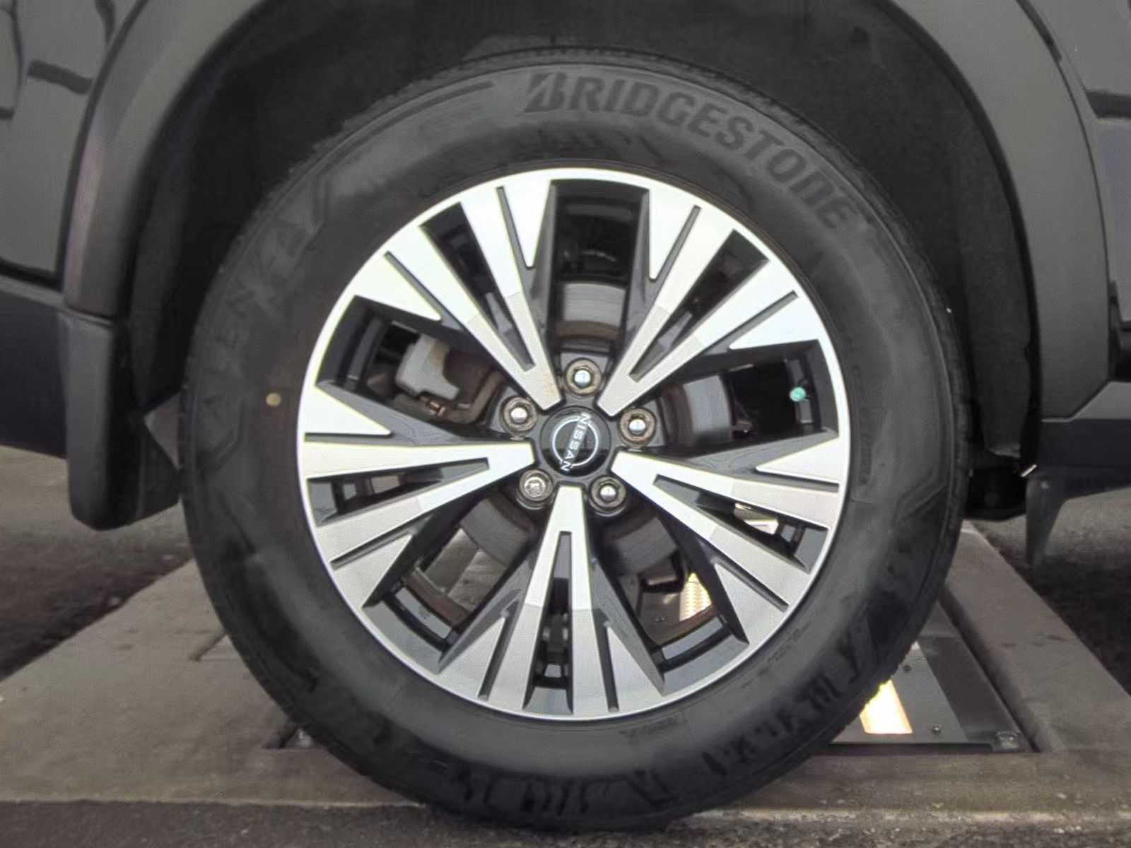 2023 Nissan Rogue SV AWD