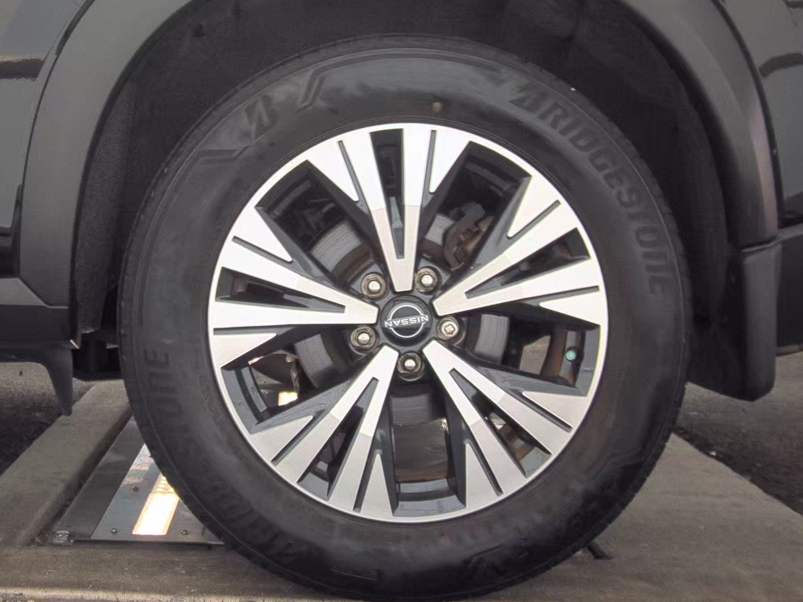 2023 Nissan Rogue SV AWD