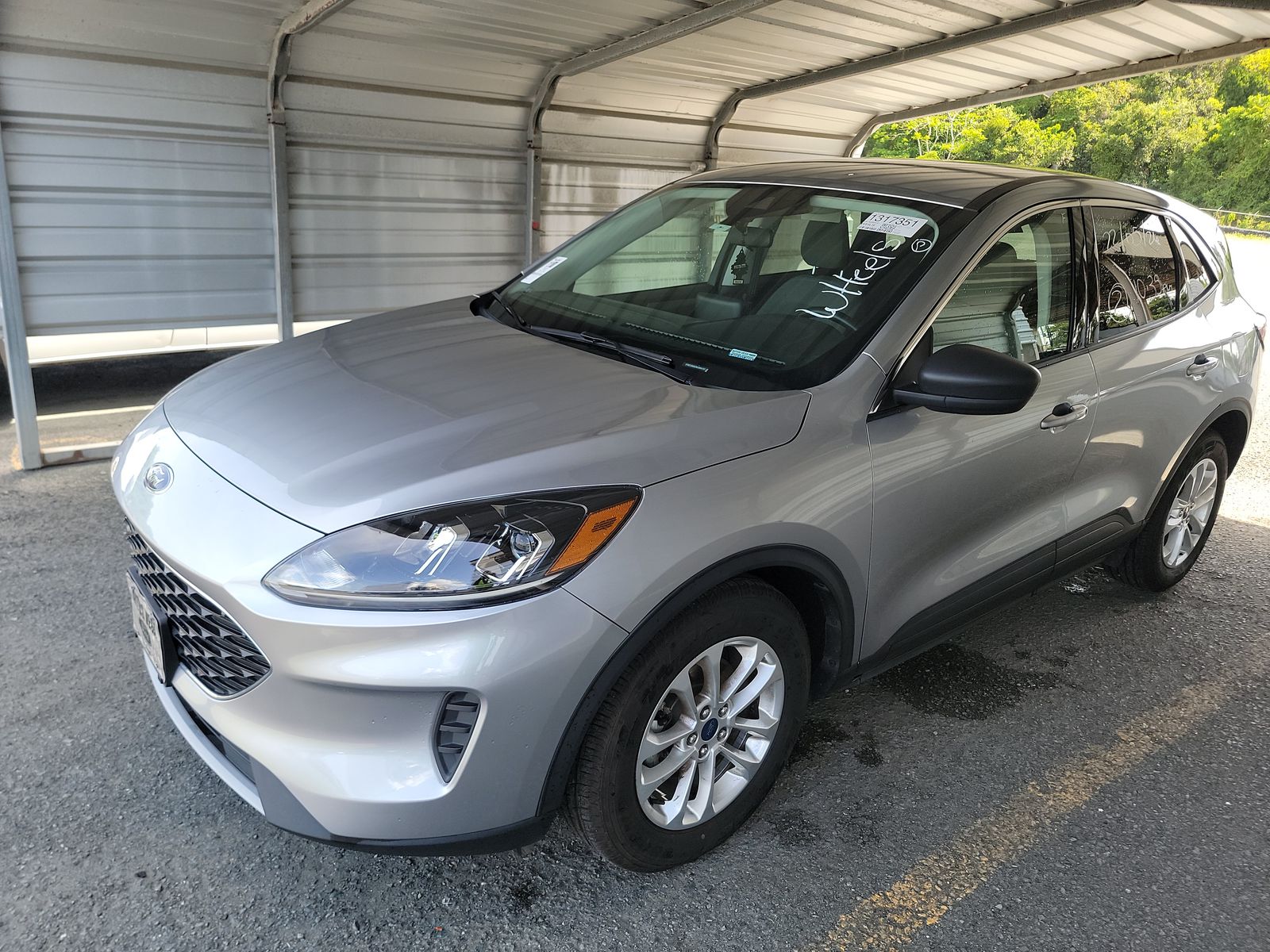 FORD ESCAPE - 1