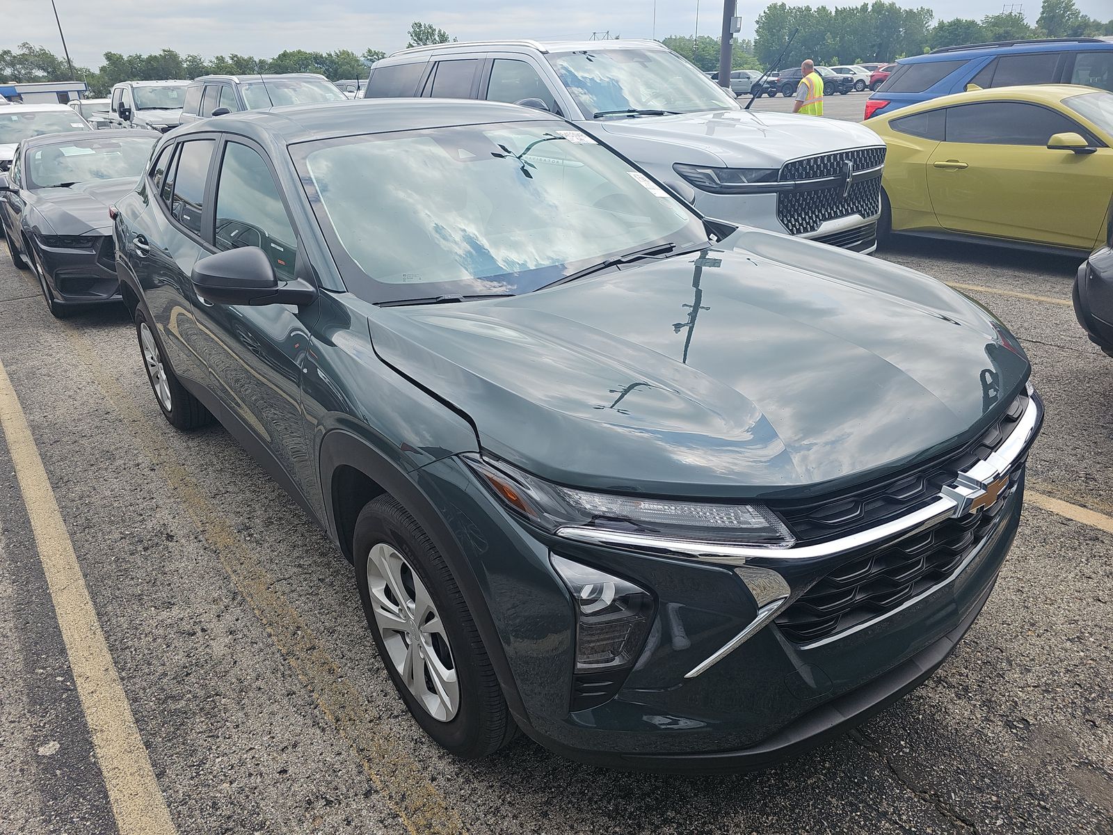 CHEVROLET TRAX - 4