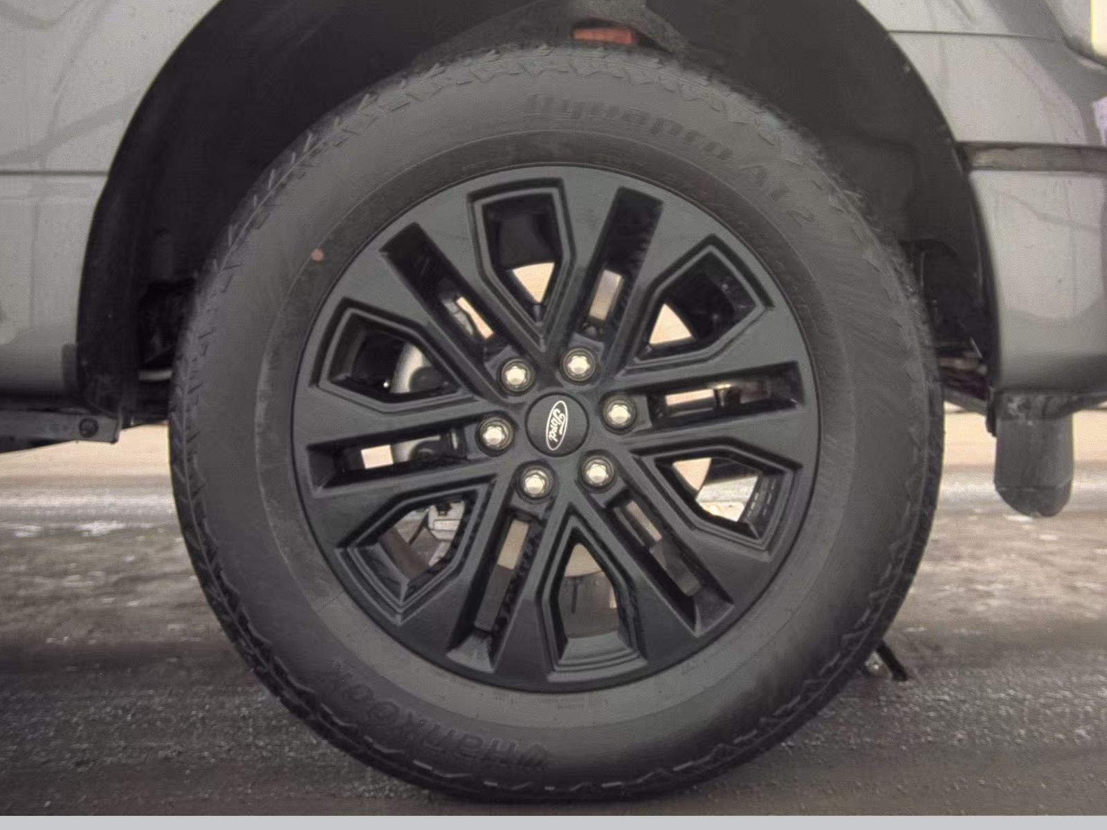 2025 Ford F-150 Hybrid Lariat AWD