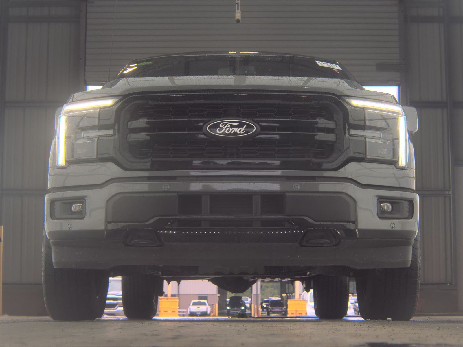 2025 Ford F-150 Hybrid Lariat AWD