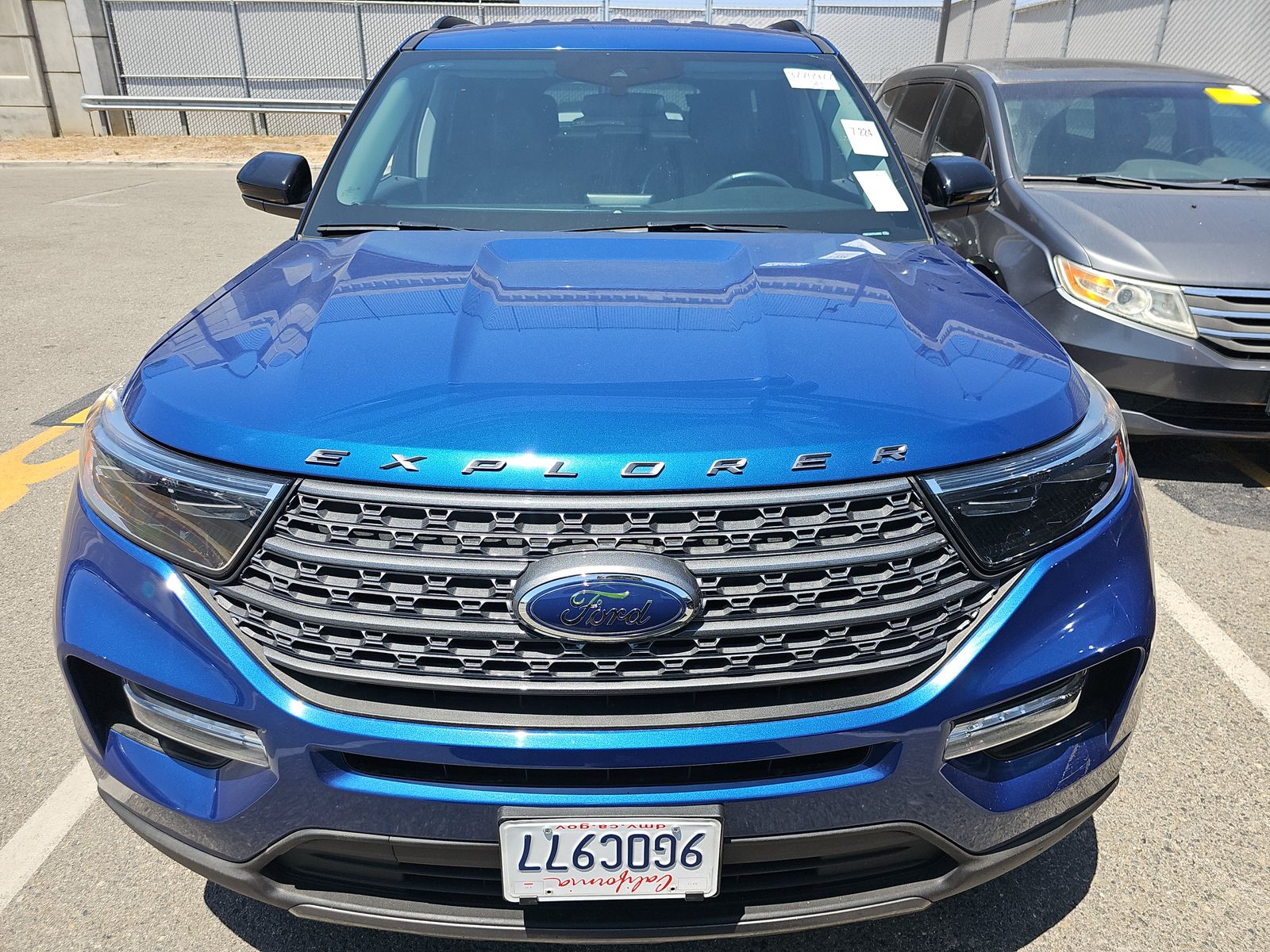 FORD EXPLORER - 3