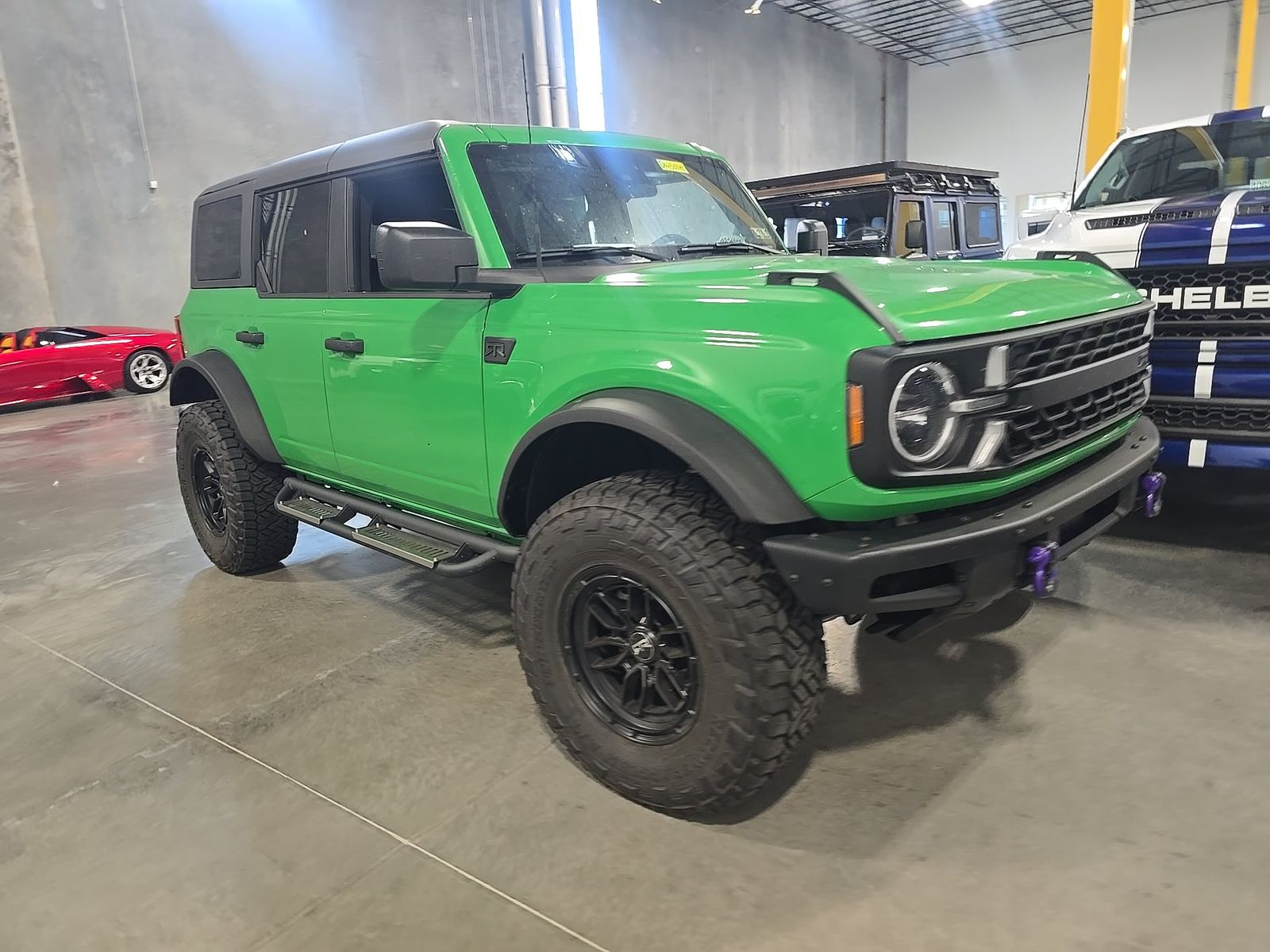 FORD BRONCO - 4