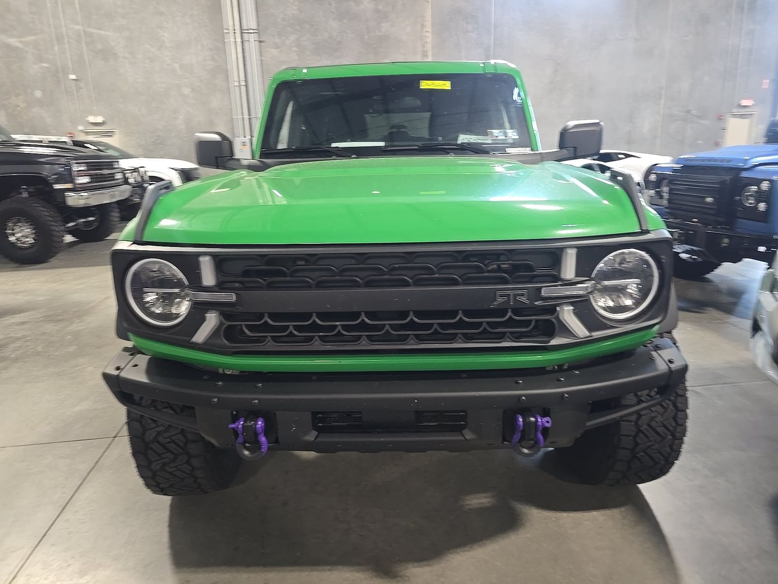 FORD BRONCO - 3