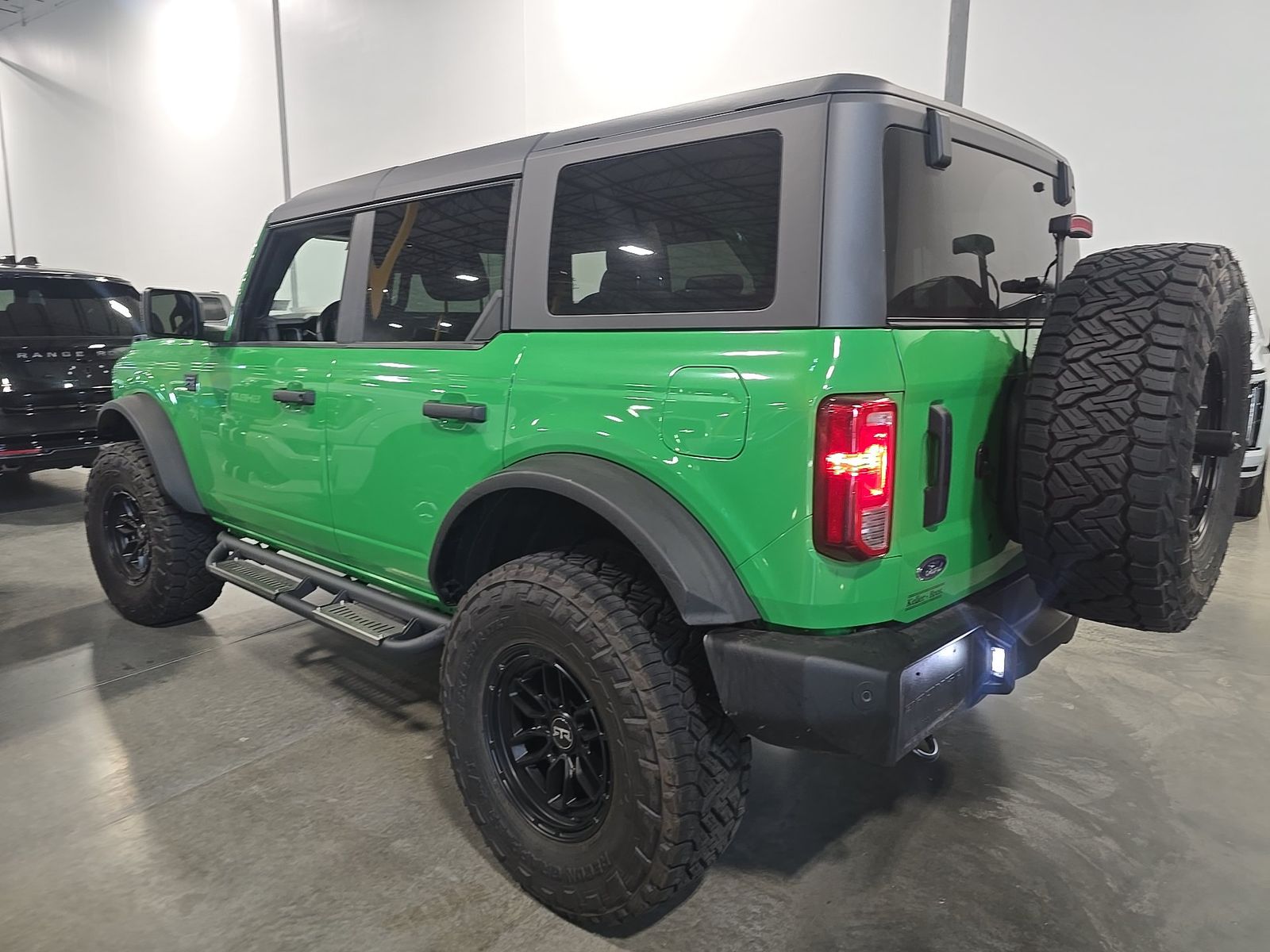 FORD BRONCO - 7