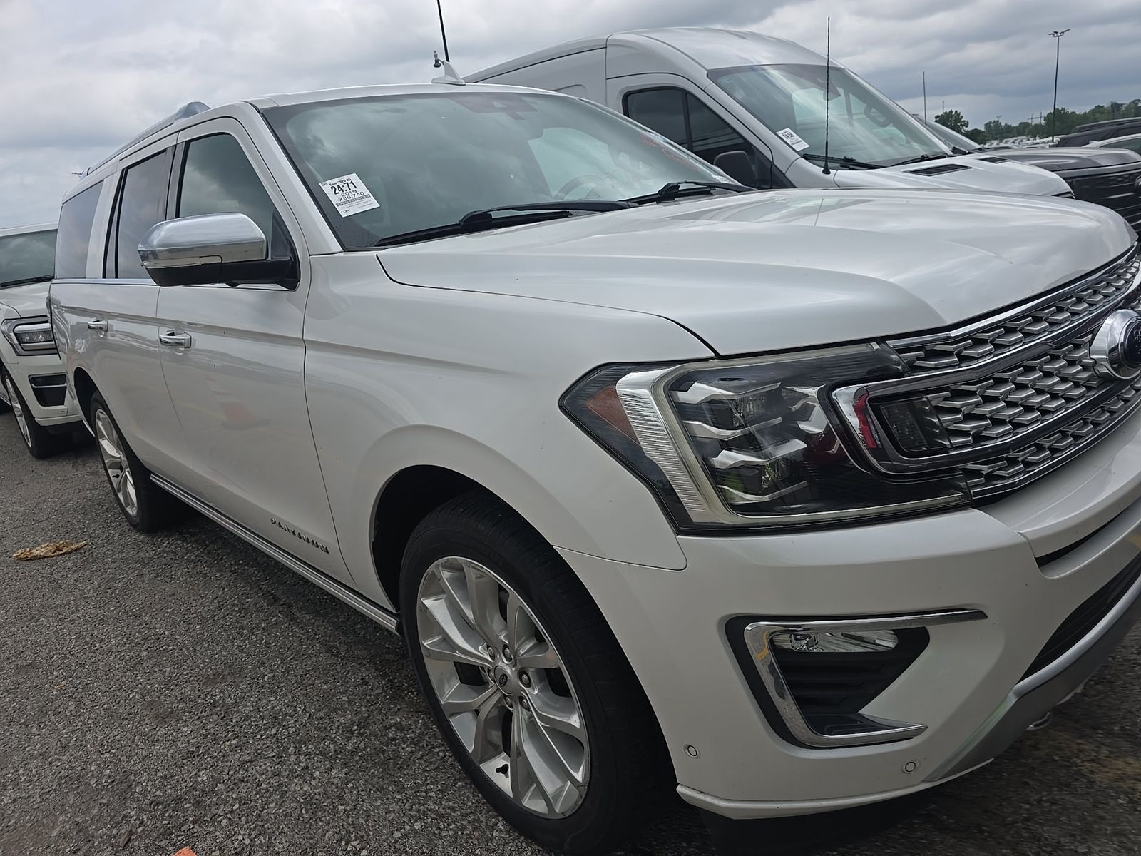 FORD EXPEDITION MAX - 4