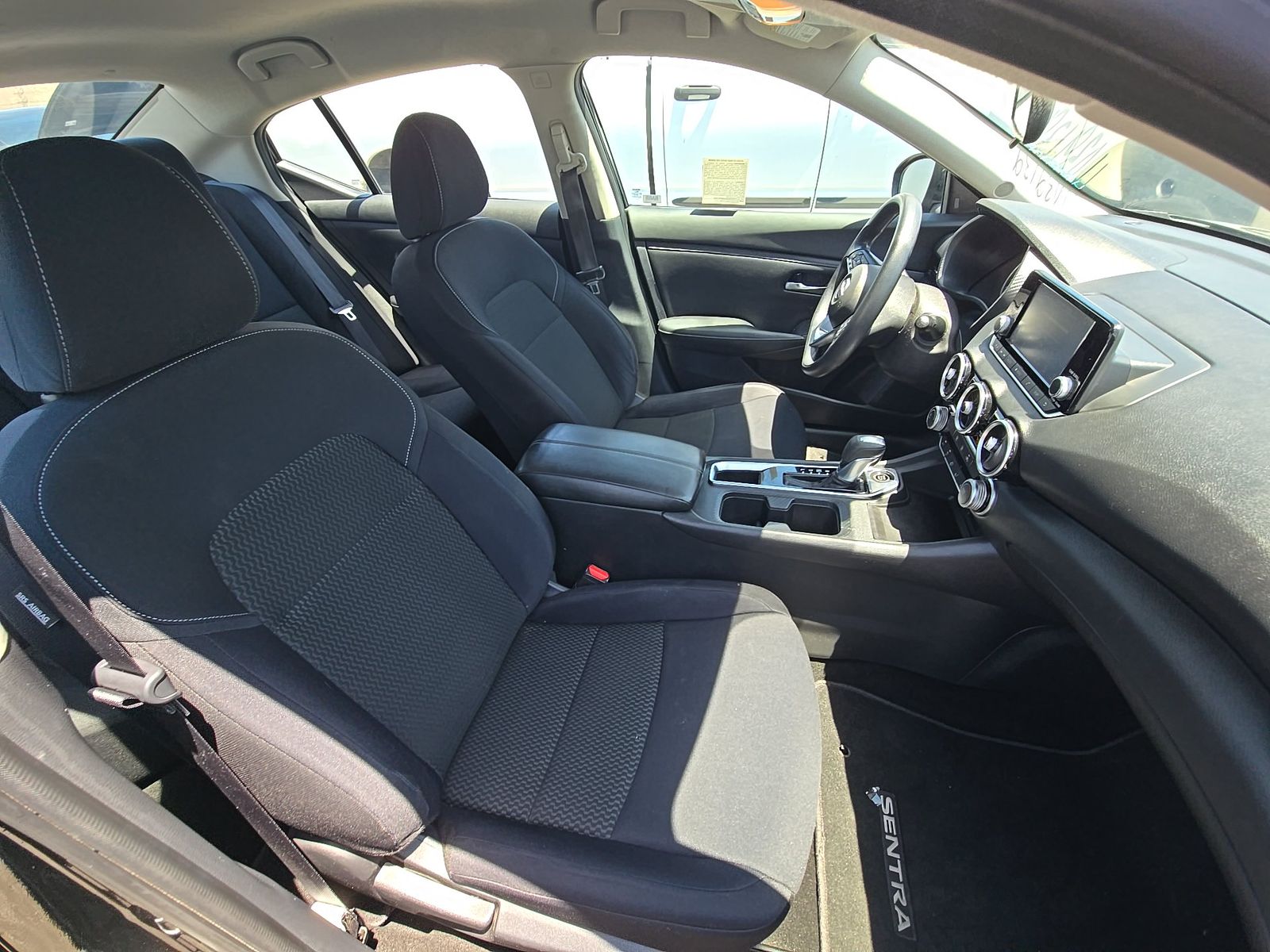 NISSAN SENTRA - 9