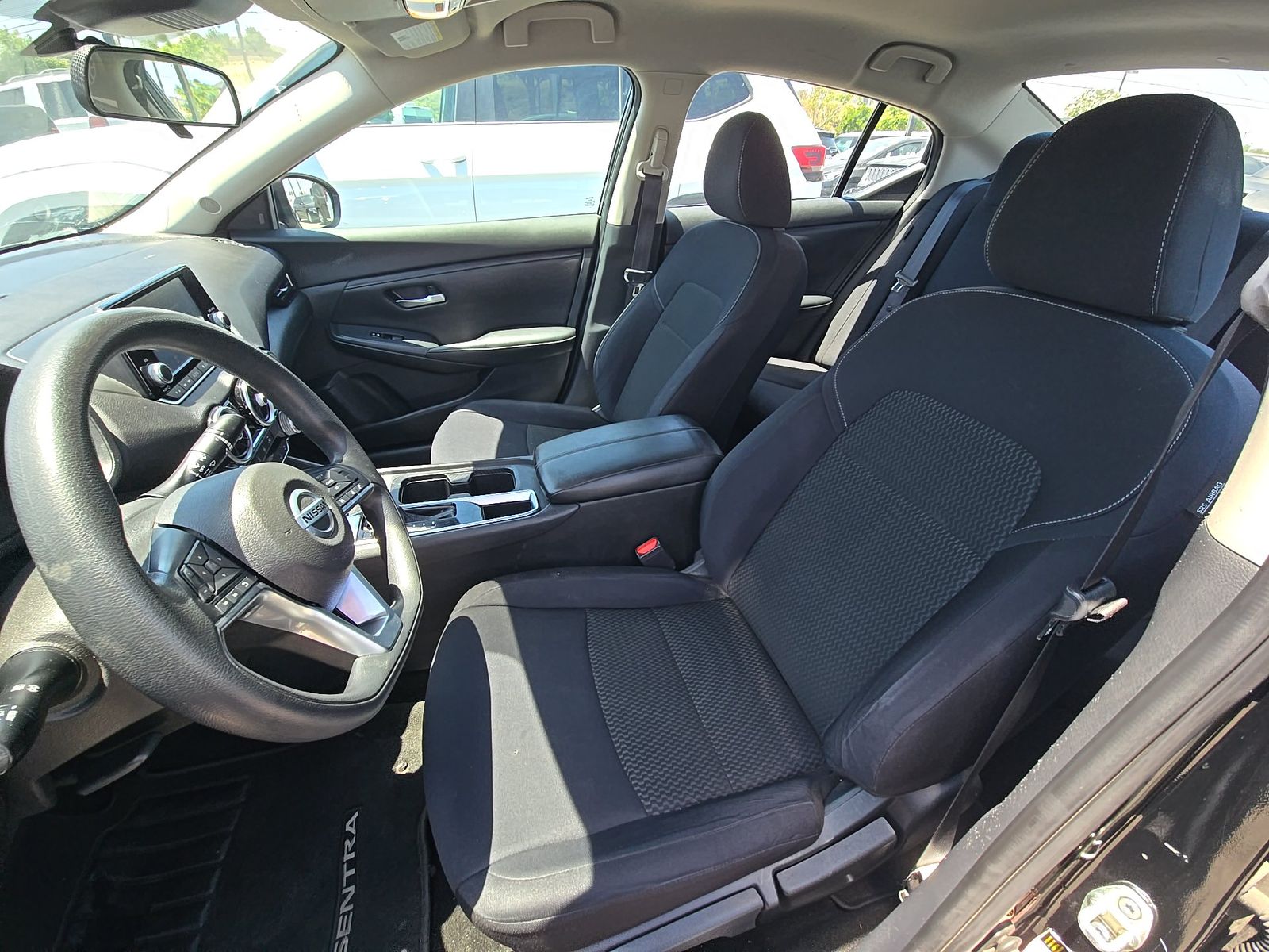 NISSAN SENTRA - 8