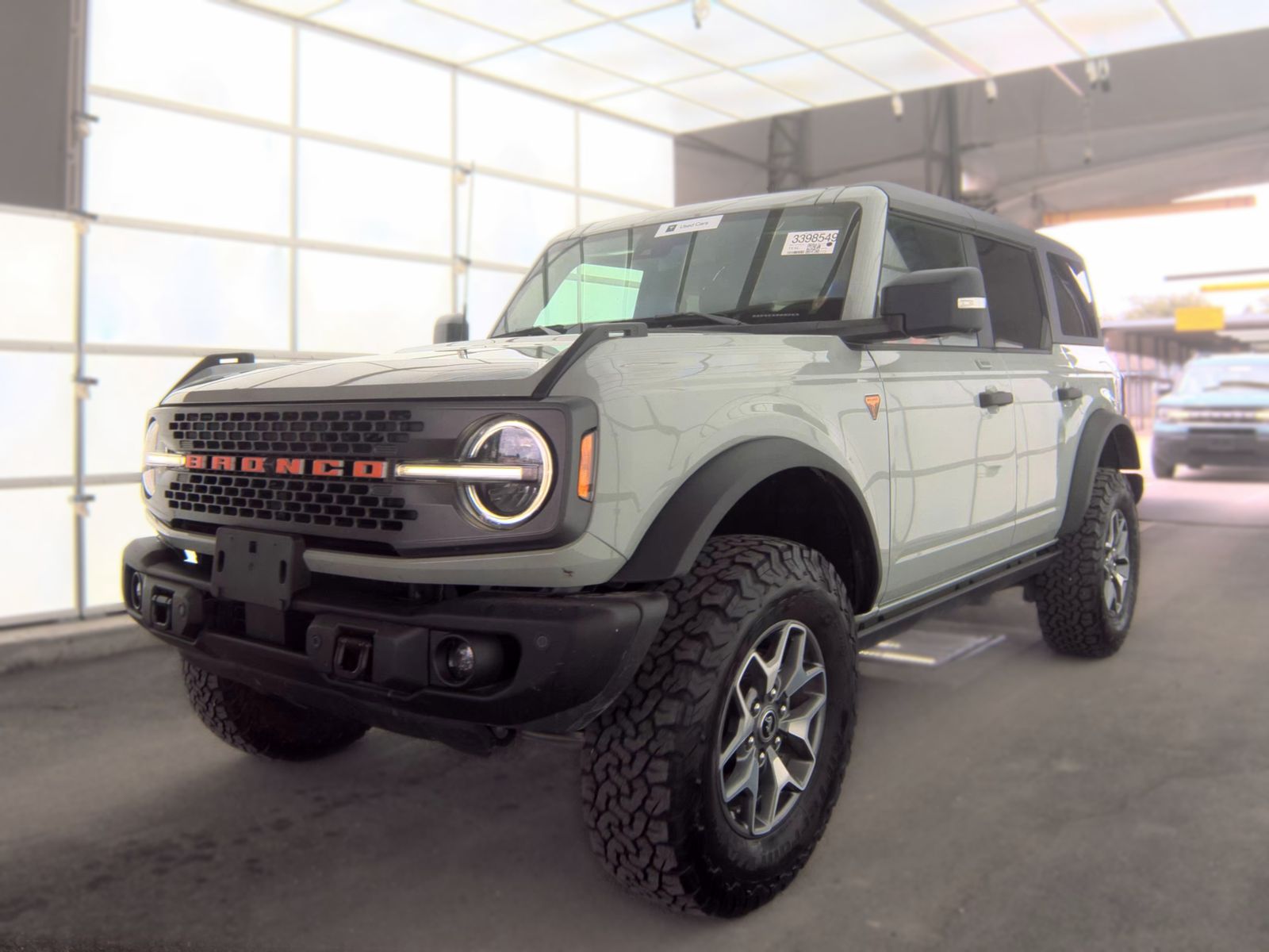 FORD BRONCO - 1