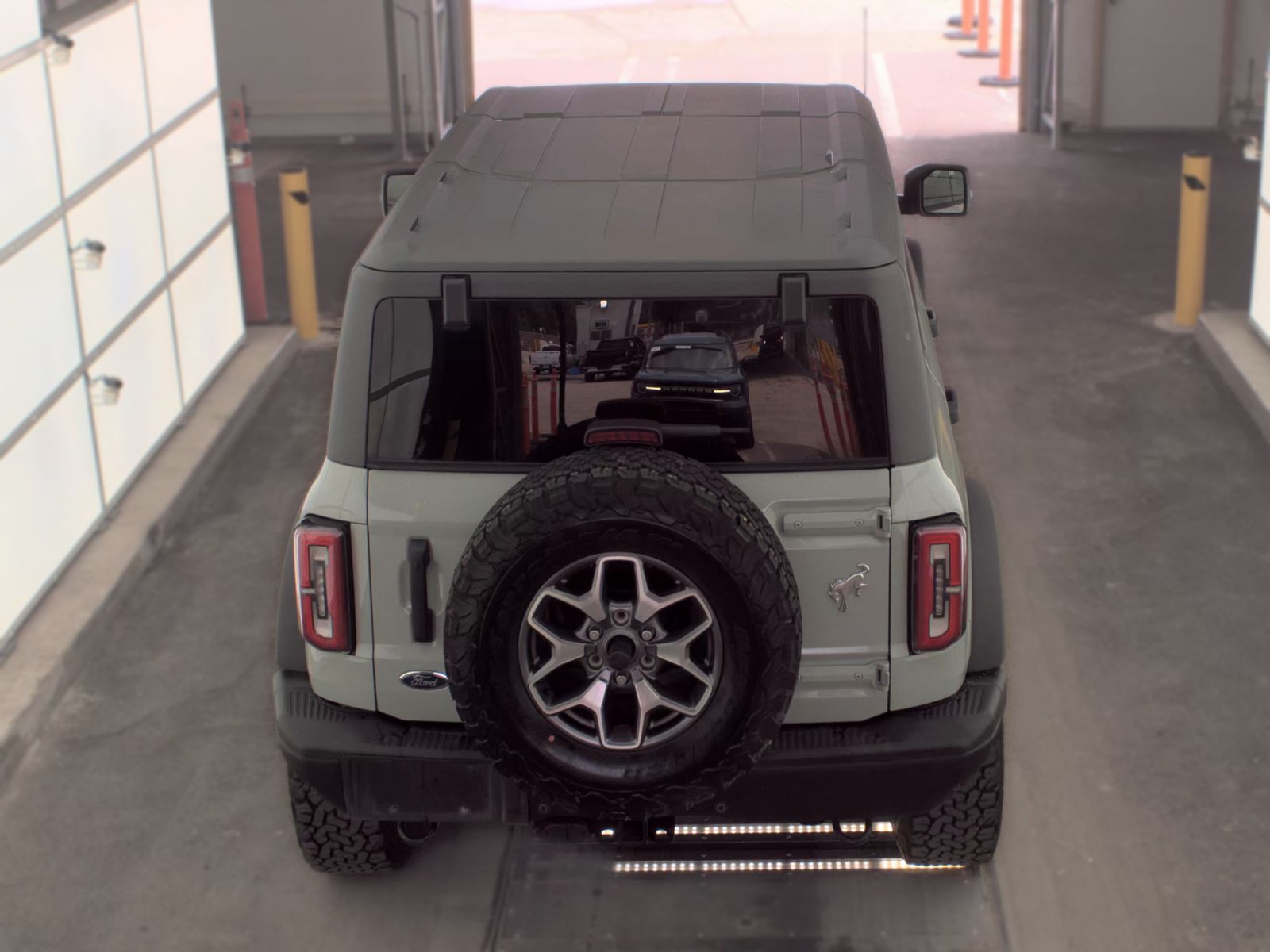 FORD BRONCO - 7