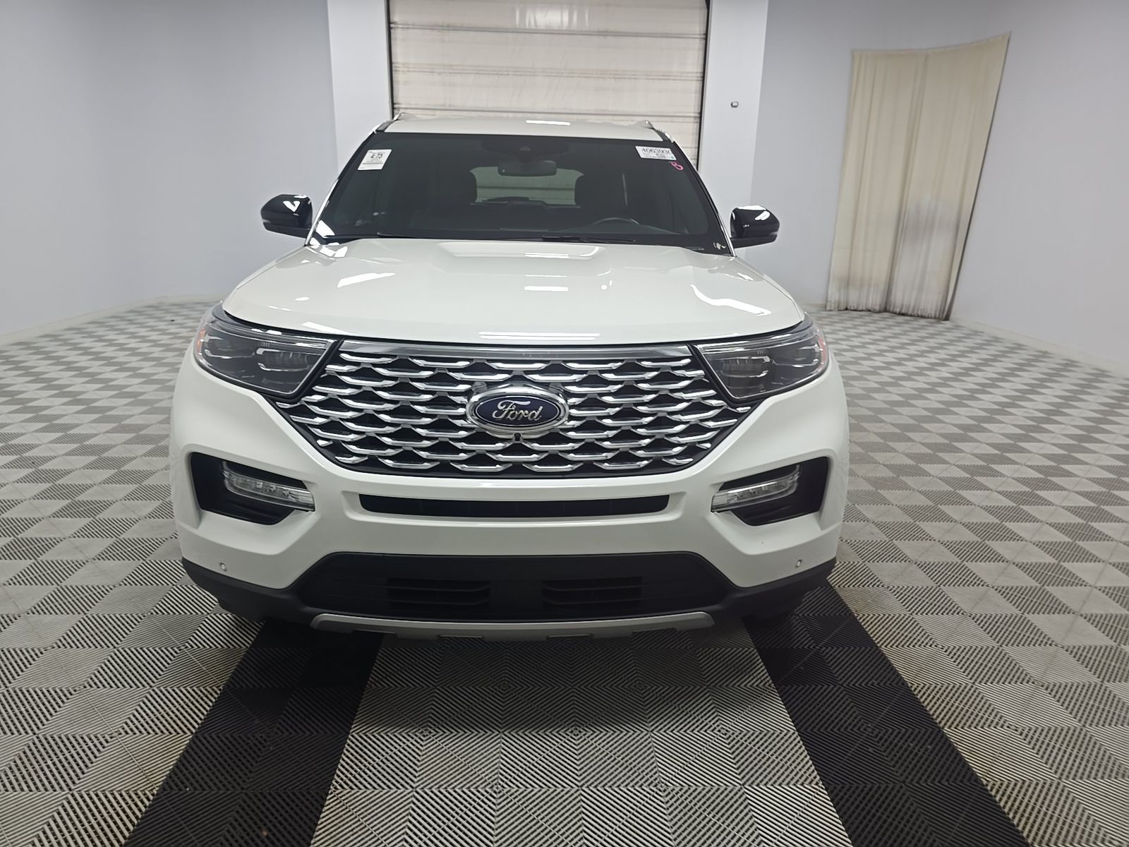 2023 Ford Explorer Platinum AWD
