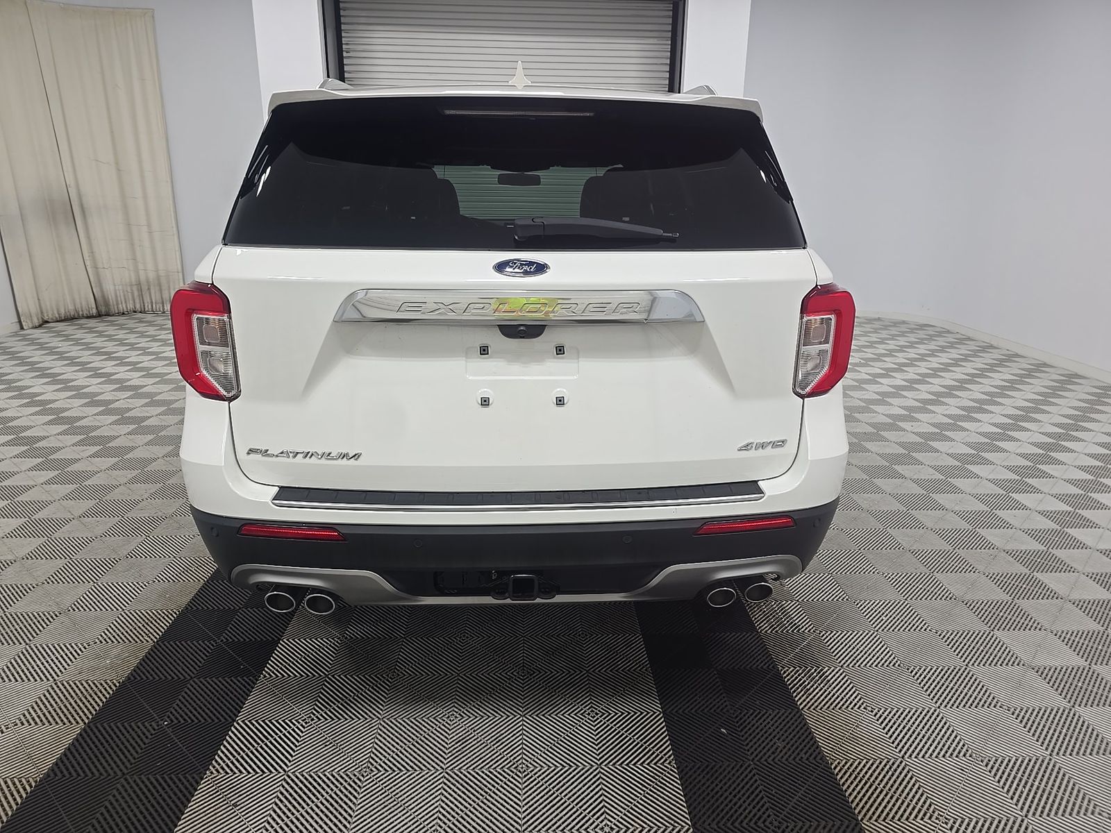 2023 Ford Explorer Platinum AWD