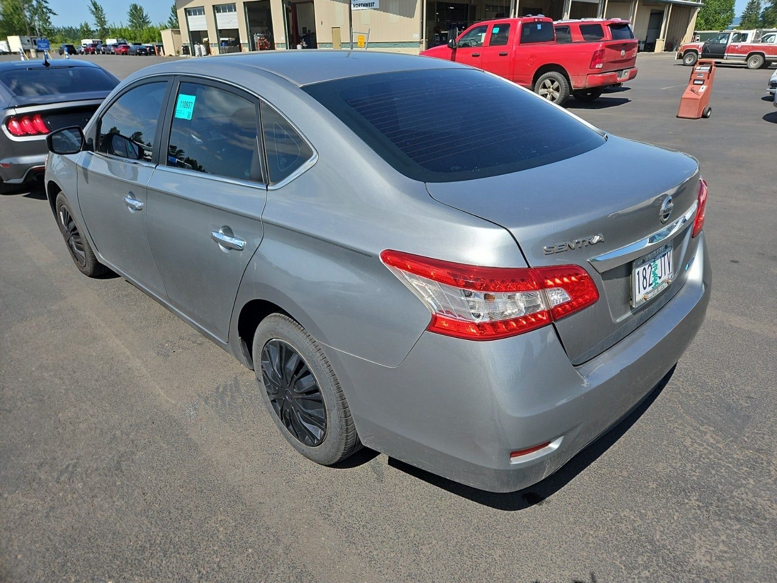 NISSAN SENTRA - 4