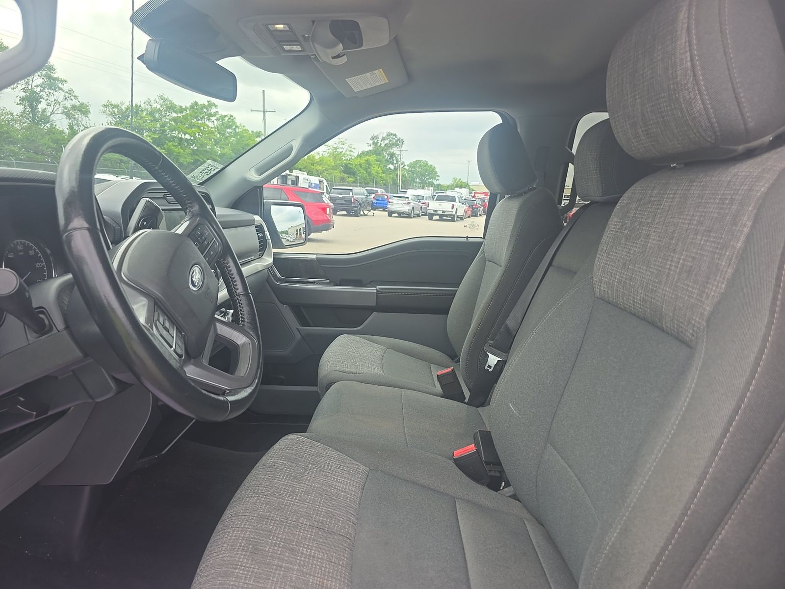 FORD F-150 - 8