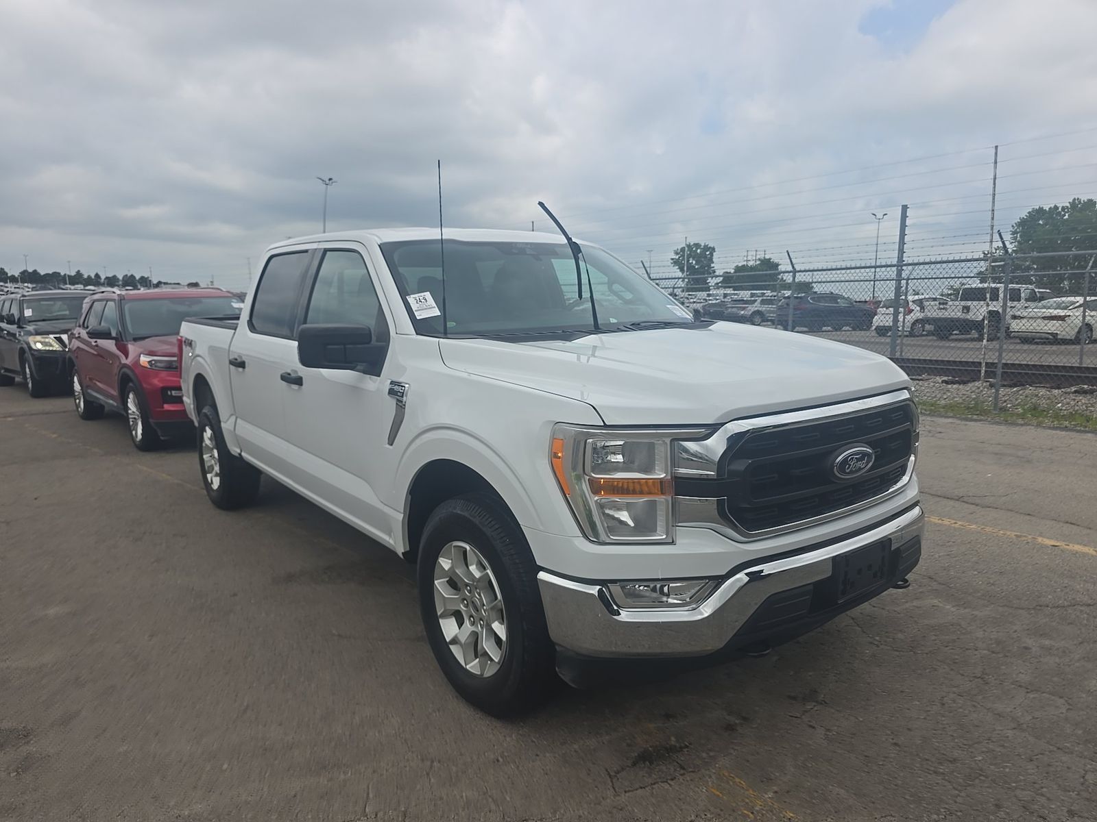 FORD F-150 - 4