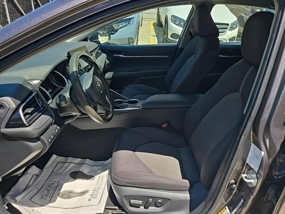 2021 Toyota Camry LE FWD