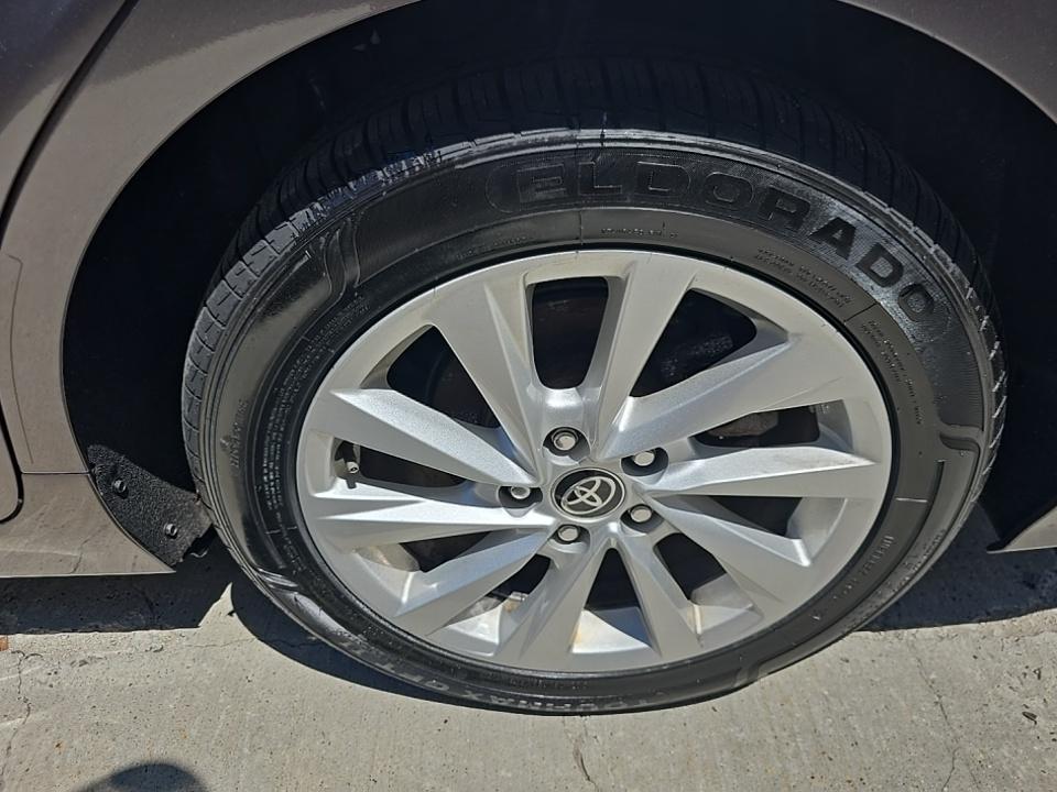 2021 Toyota Camry LE FWD
