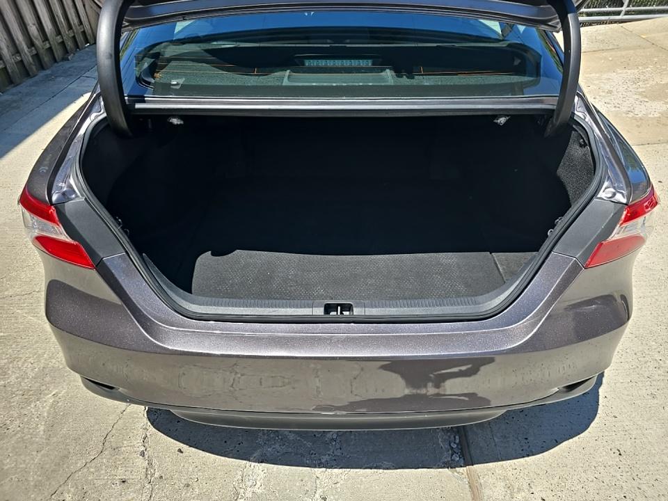 2021 Toyota Camry LE FWD