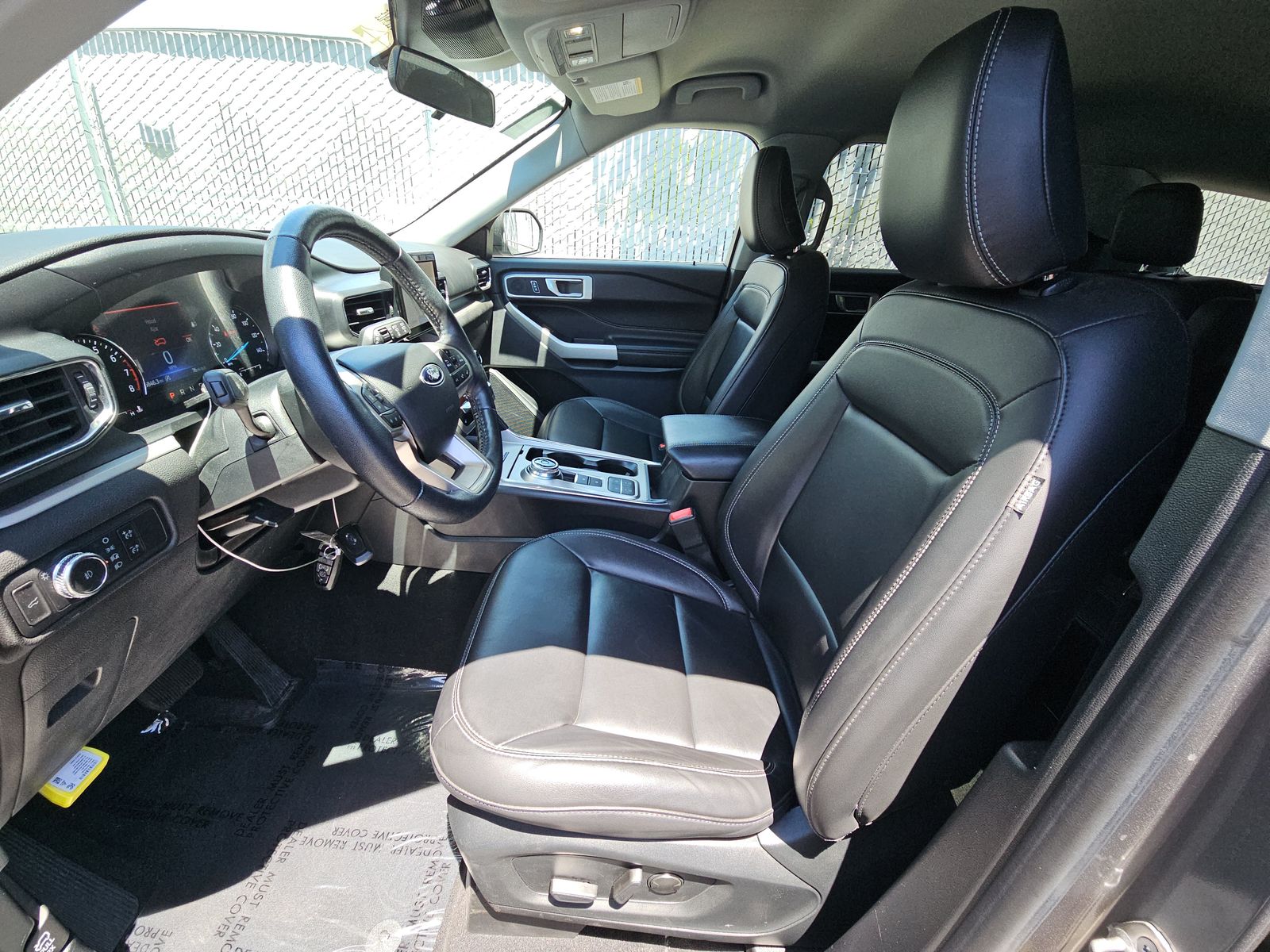 FORD EXPLORER - 8